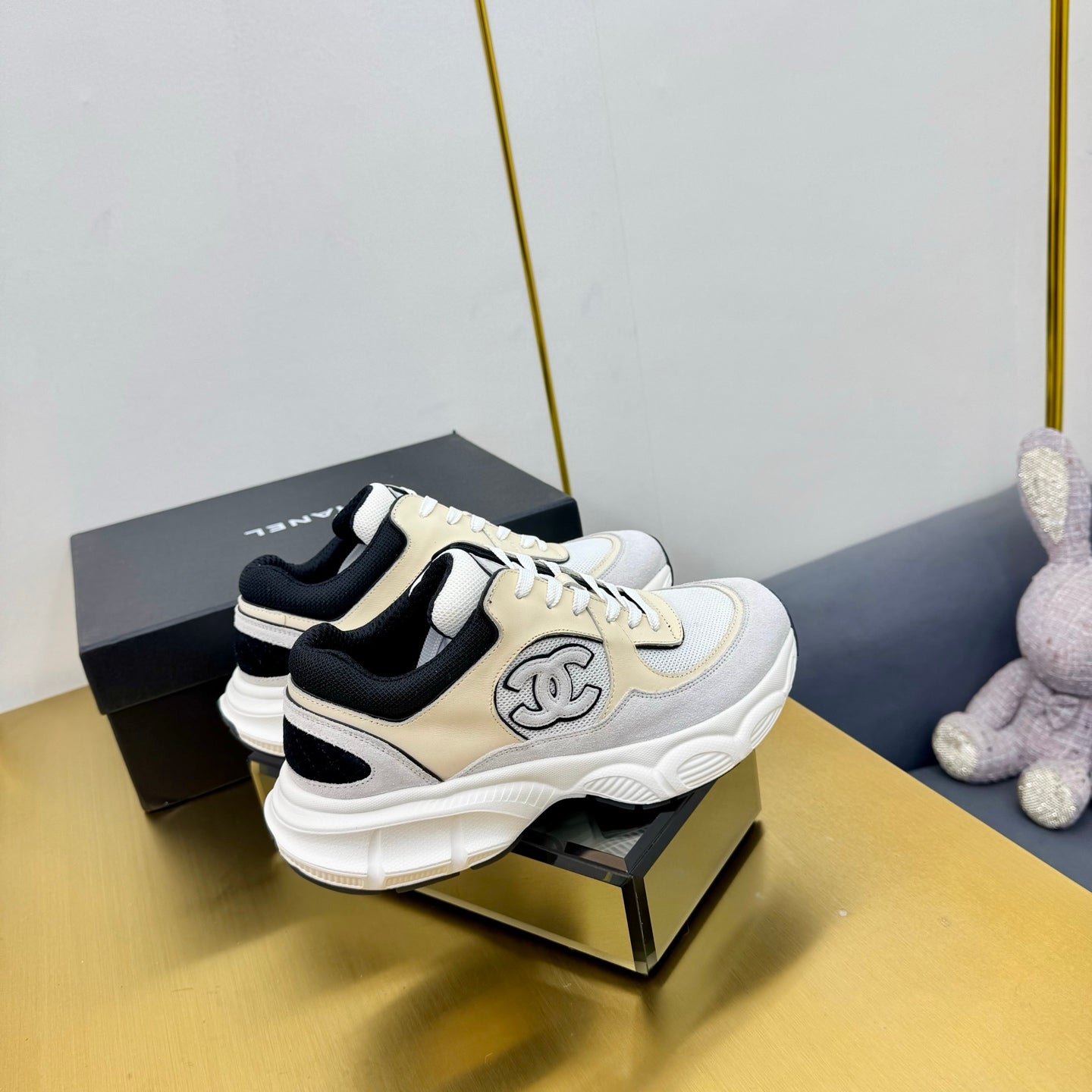 CC 26s Chunky Sneakers Grey Beige Black Suede 927334