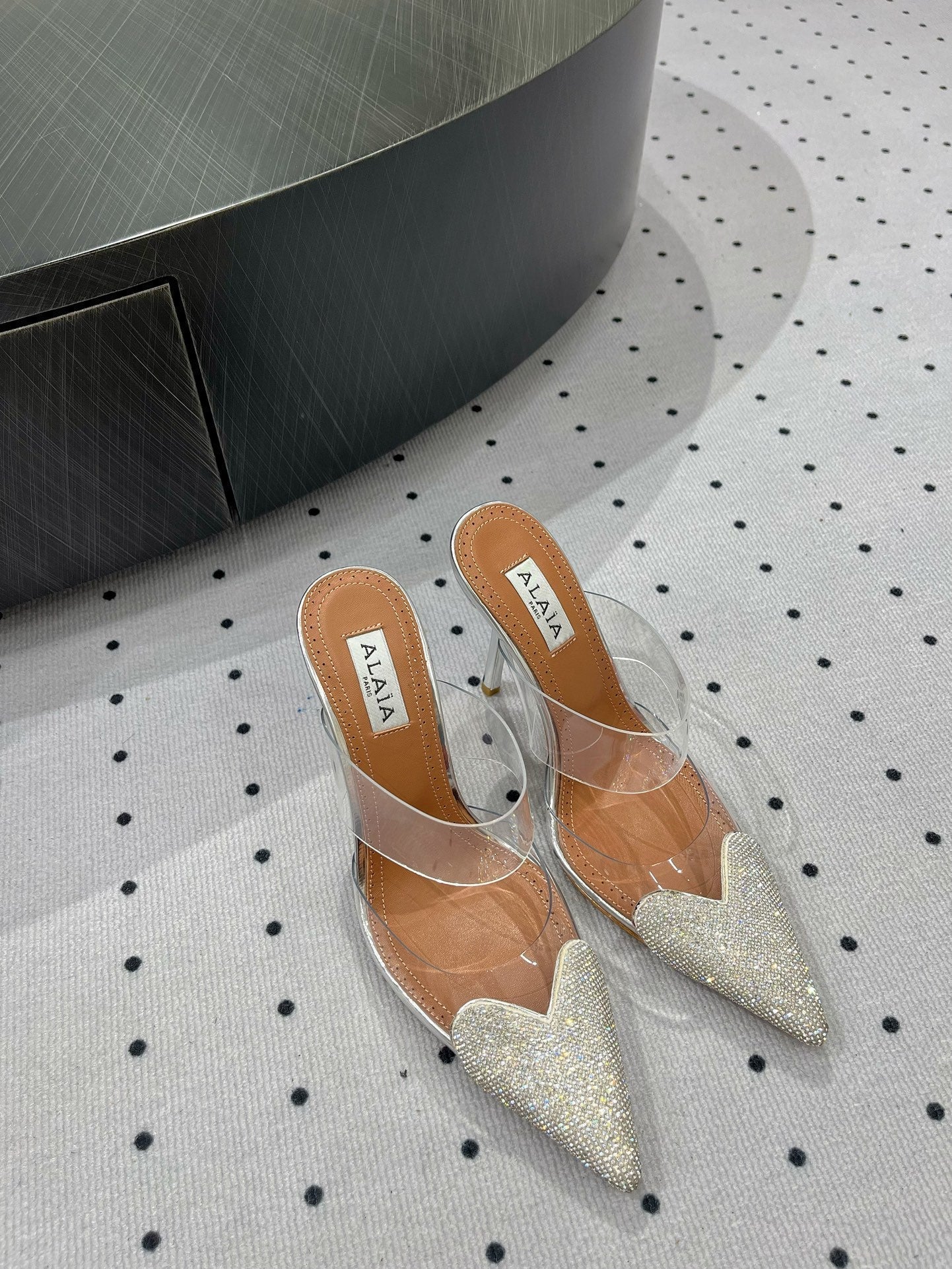ALAIA Le Coeur Mules White With Rhinestones Lambskin 954821