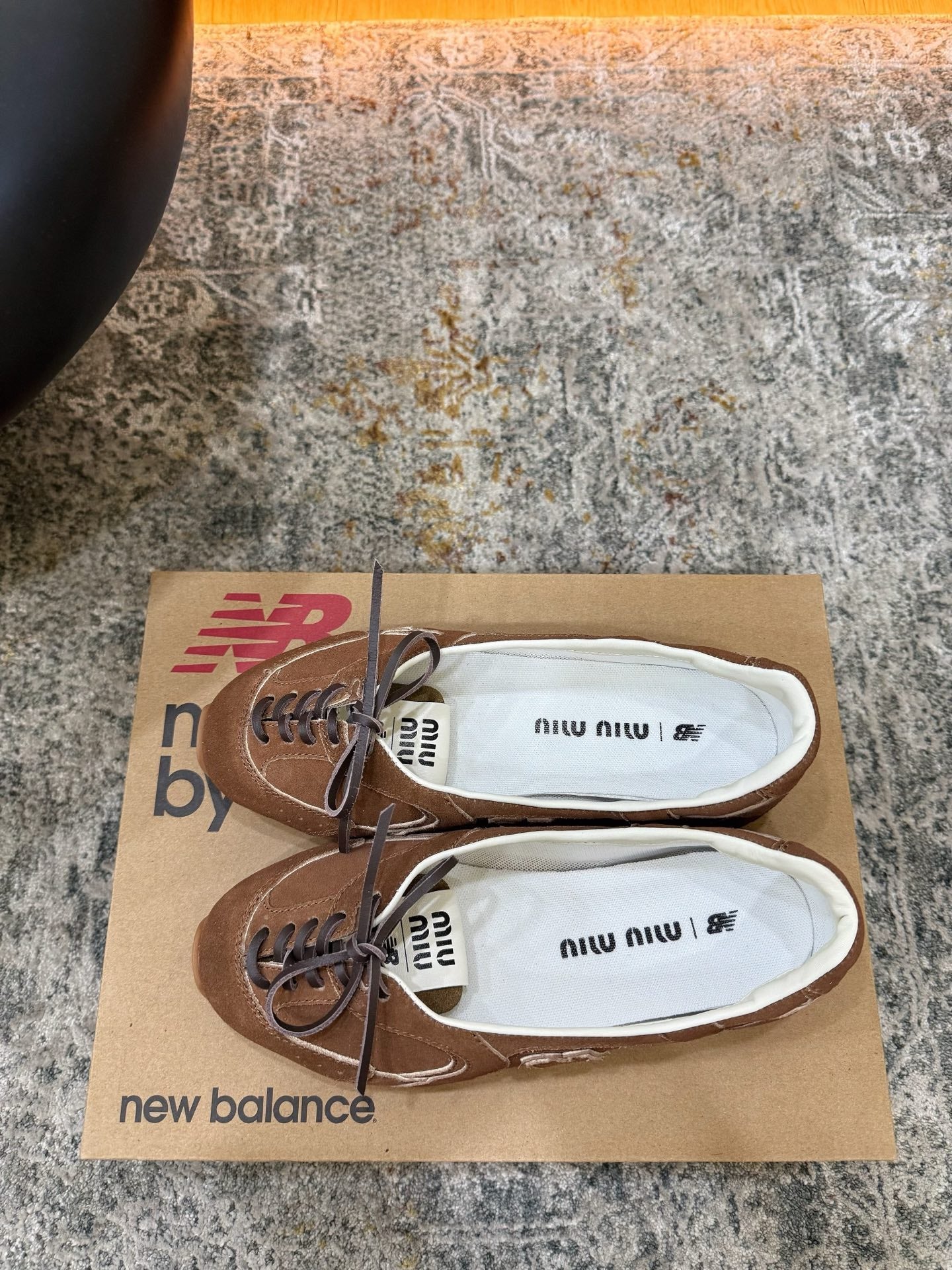 Miu Miu x New Balance 530 SL 26K Sneakers Brown Suede 996355