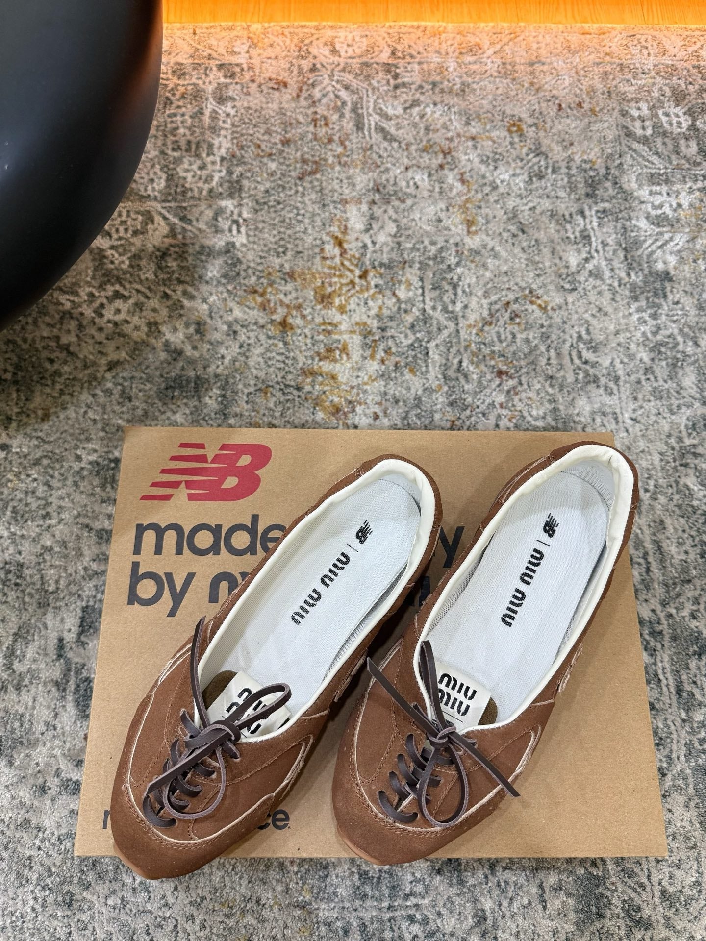 Miu Miu x New Balance 530 SL 26K Sneakers Brown Suede 996355