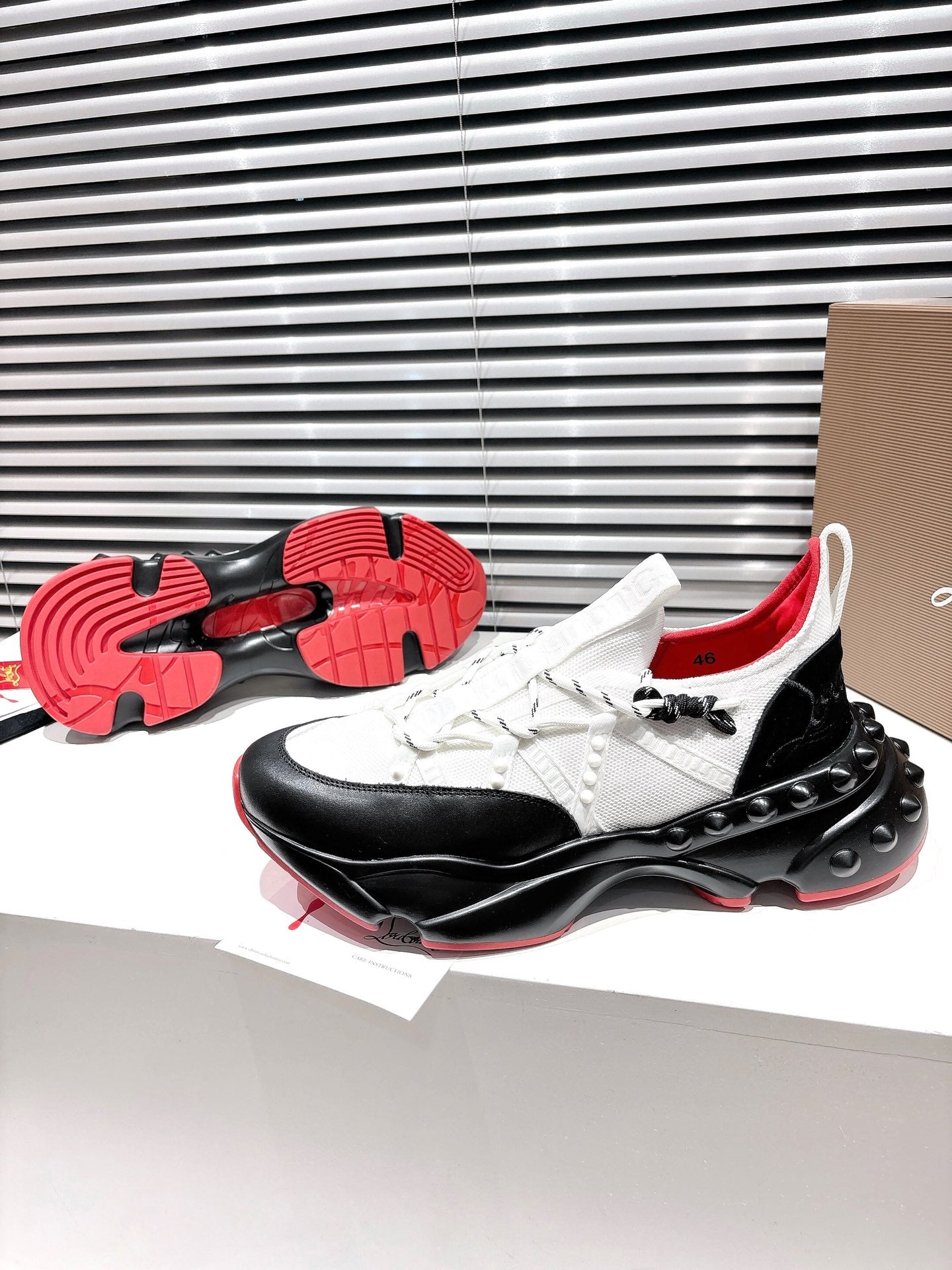 CL 25 Trailnrun Sneaker Black White Calfskin Mesh 323169