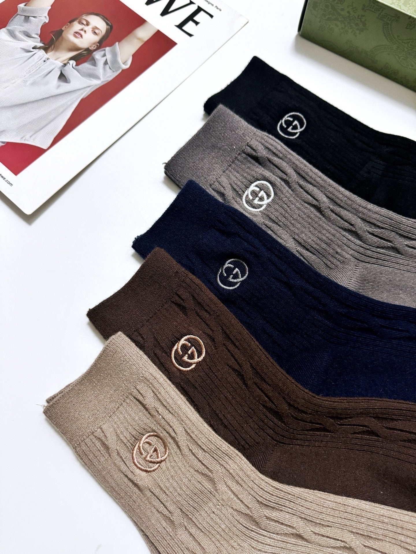 Mid-Calf Socks 152337 (1 BOX)