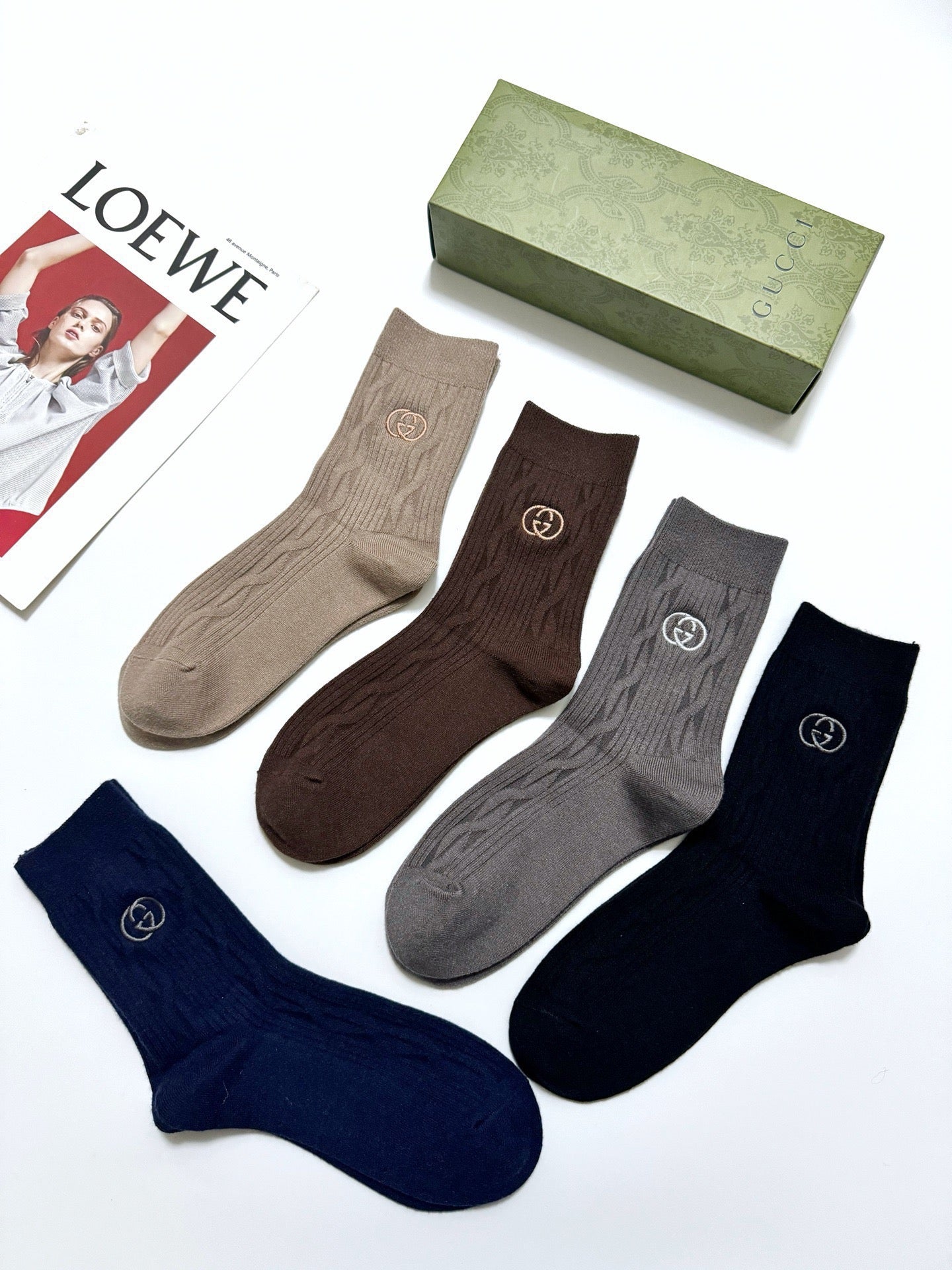 Mid-Calf Socks 152337 (1 BOX)