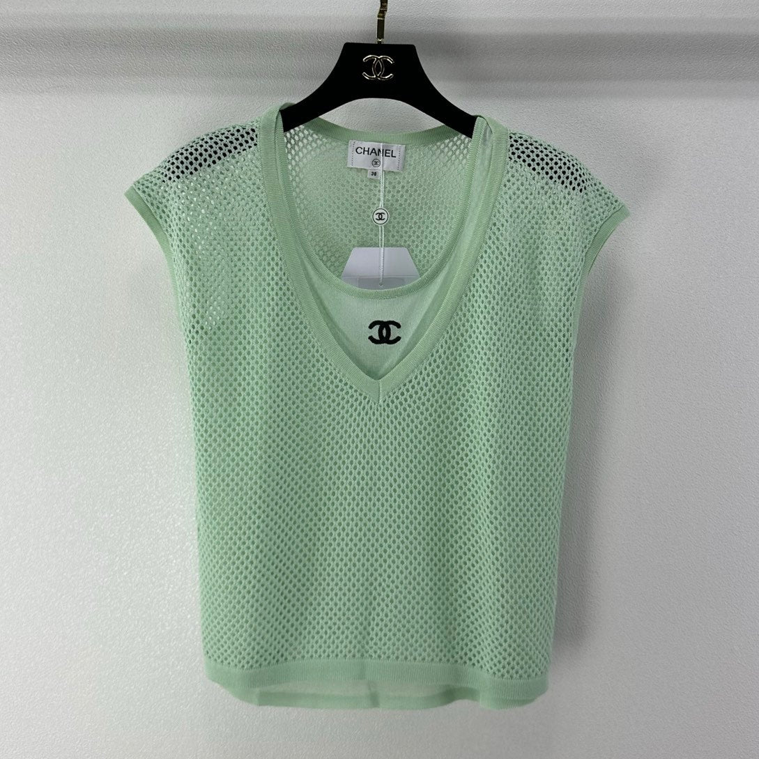 Chanel 2026 Openwork Knit Vest Green Wool 395635