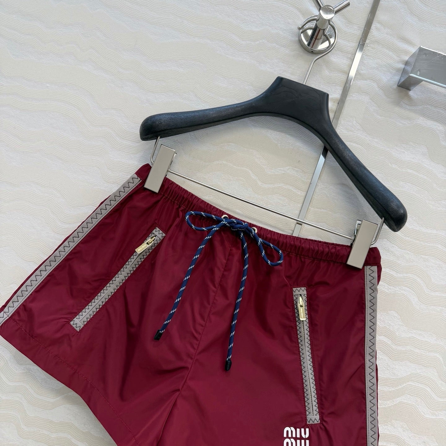 Miu 26s Short Red Polyamide 346206