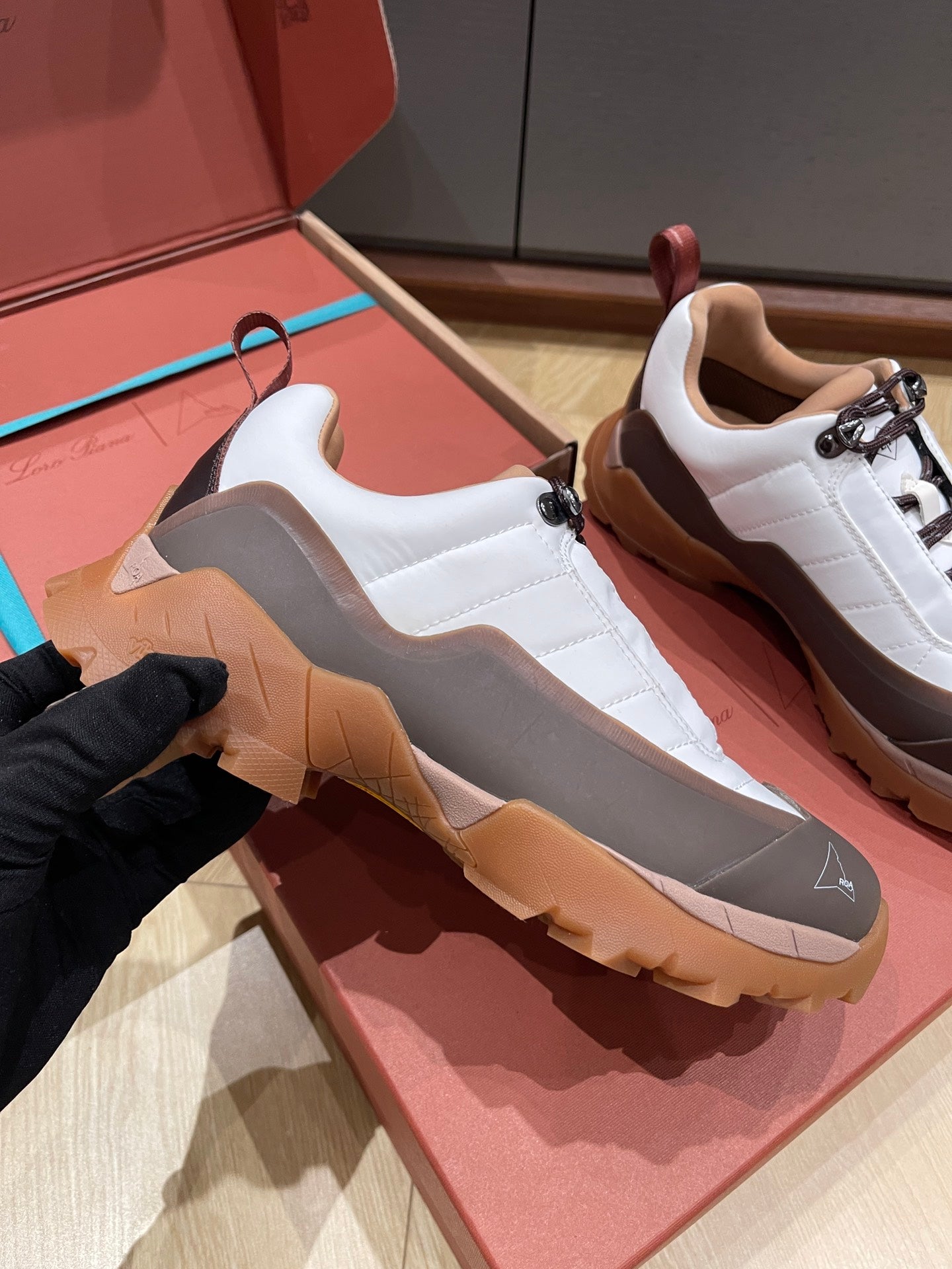 LP Katharina Sneaker Coffee White Technical Fabric 521686