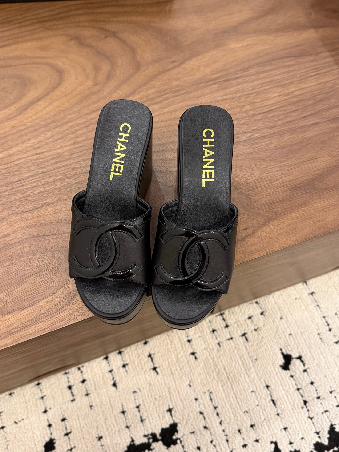 CC 26s Wedge Sandals 95 Mm In Black Calfskin Style 1