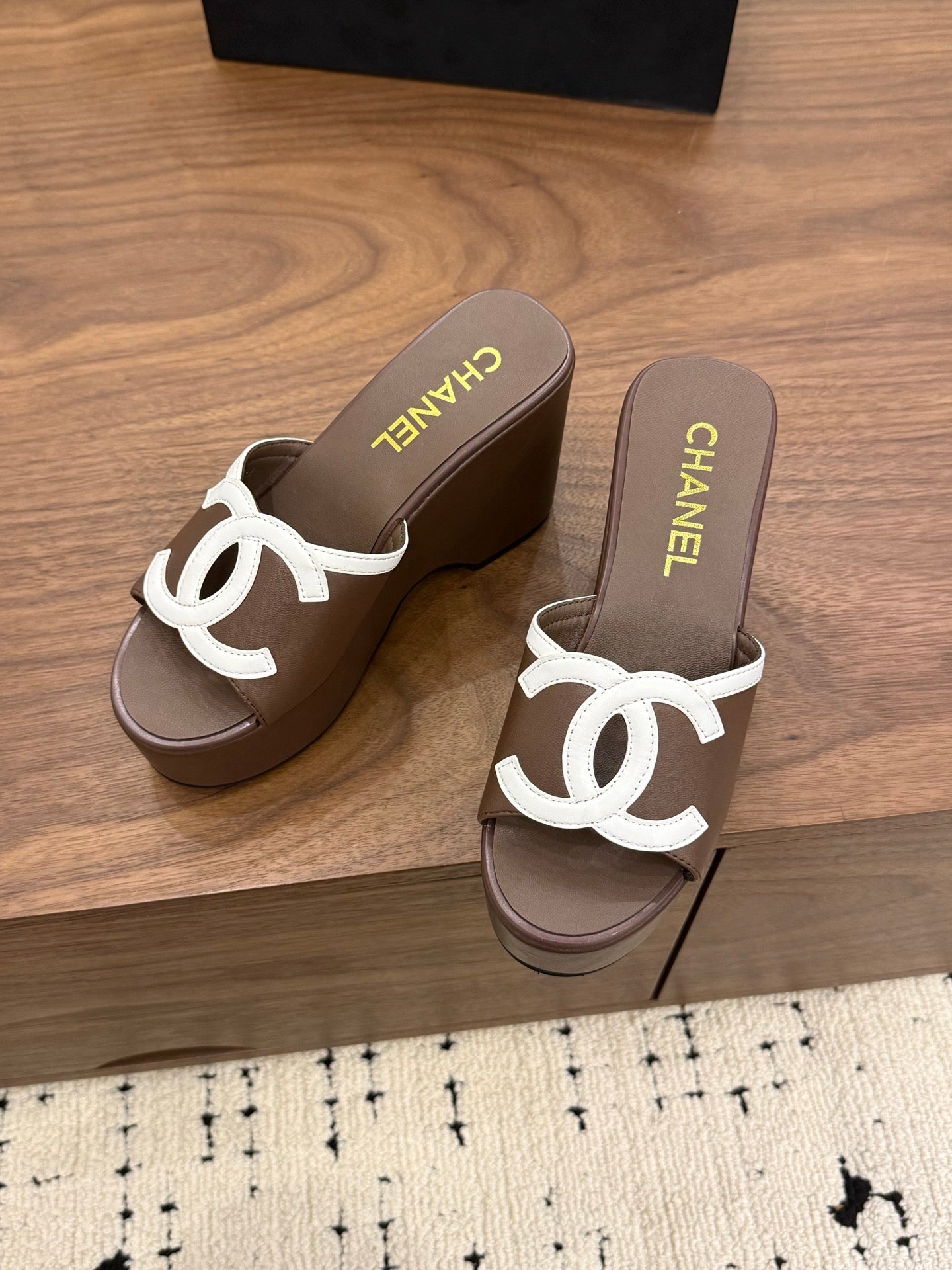 CC 26s Wedge Sandals 95 Mm In Dark Brown Calfskin