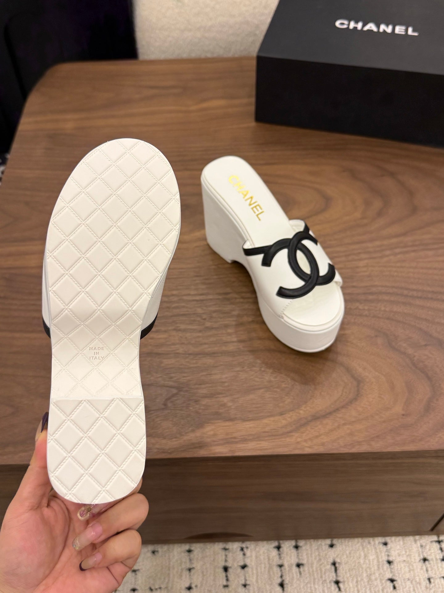 CC 26s Wedge Sandals 95 Mm In White Calfskin