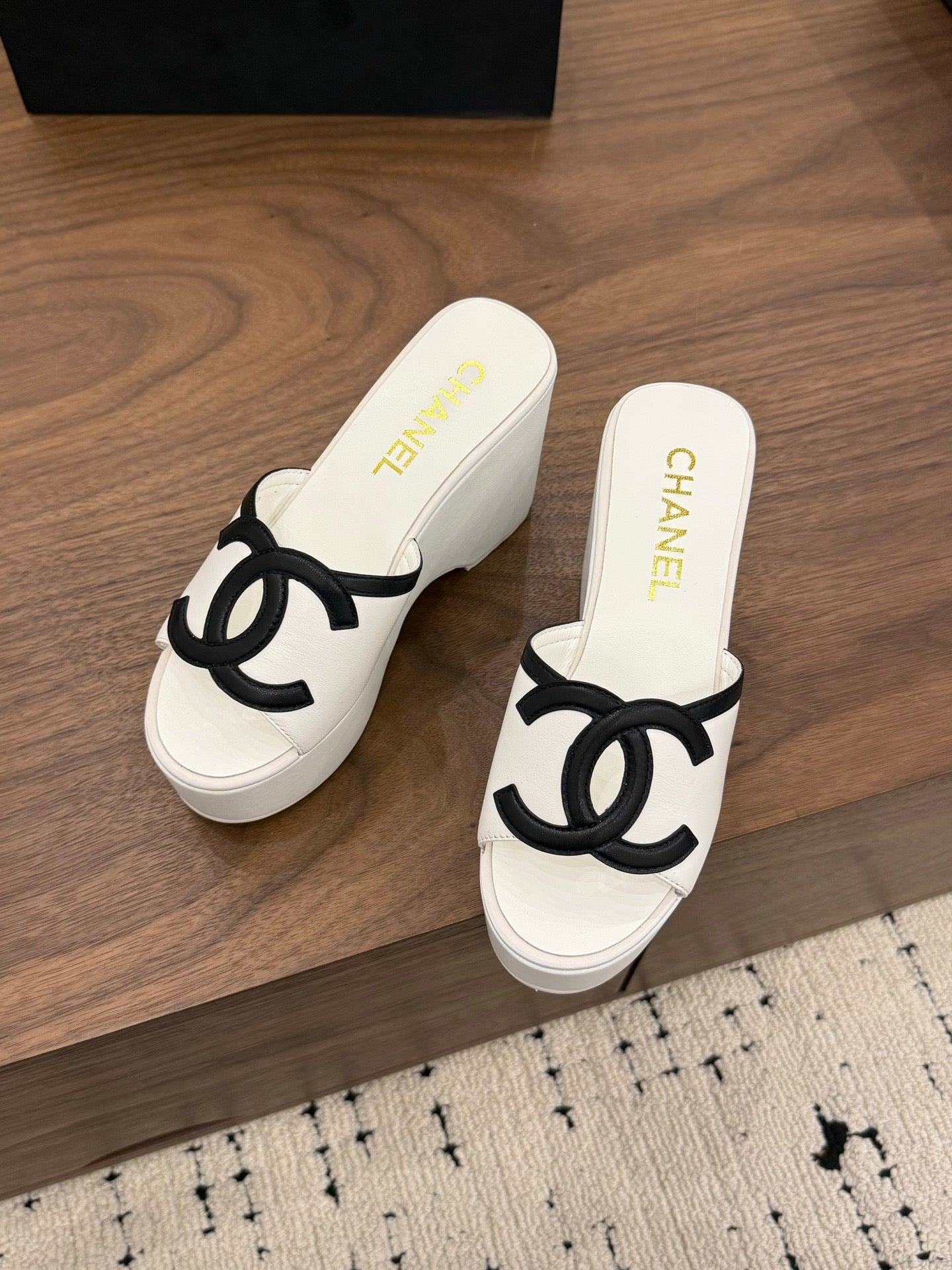 CC 26s Wedge Sandals 95 Mm In White Calfskin