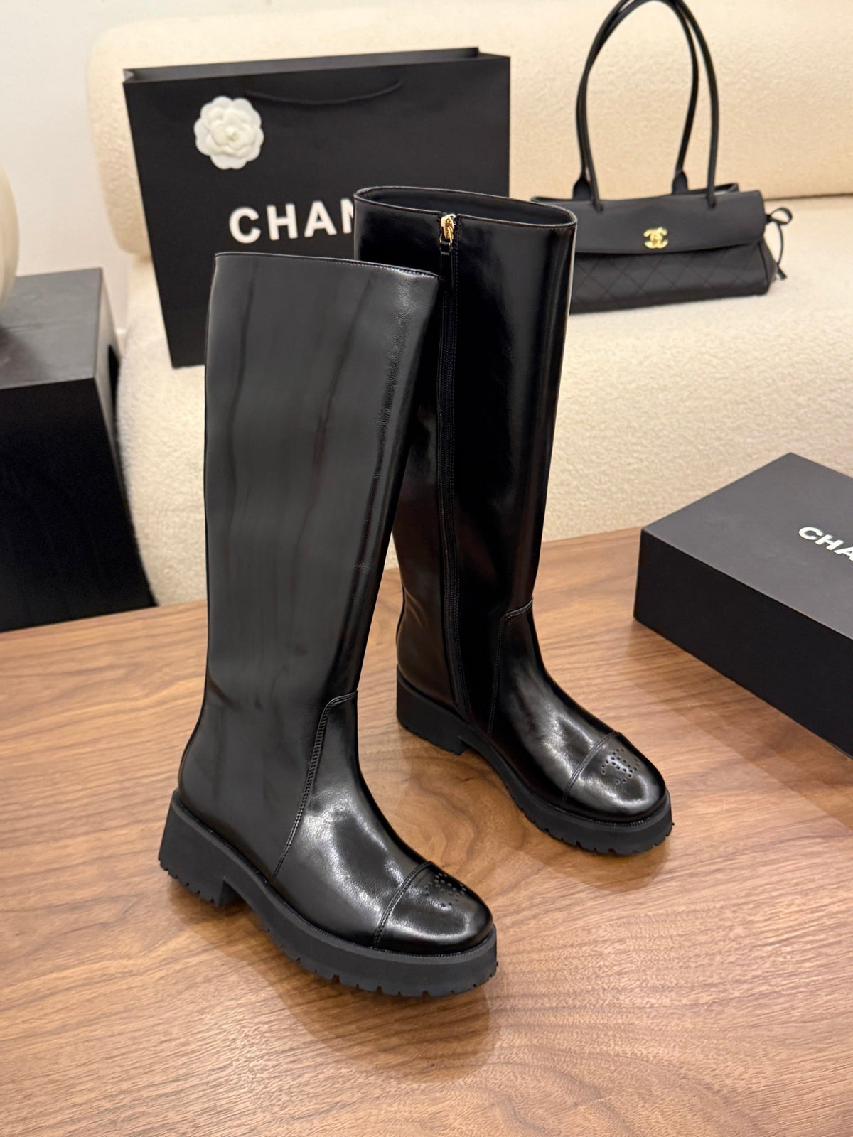 CC 26B Knee-High Boots 4.5cm Black Glossy Leather 122443