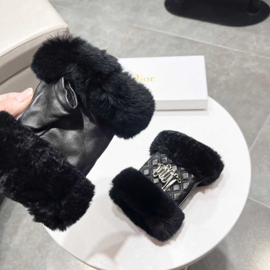 FINGERLESS GLOVES IN BLACK RABBIT FUR AND LAMBSKIN 113716