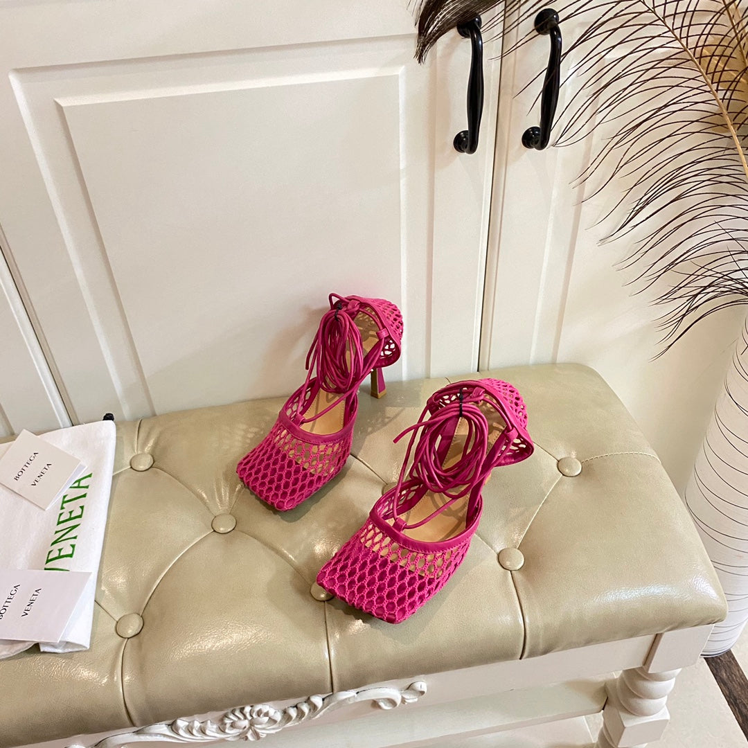 BV 26s Stretch Lace-Up Sandal 9cm Bright Pink Metallized Mesh Leather
