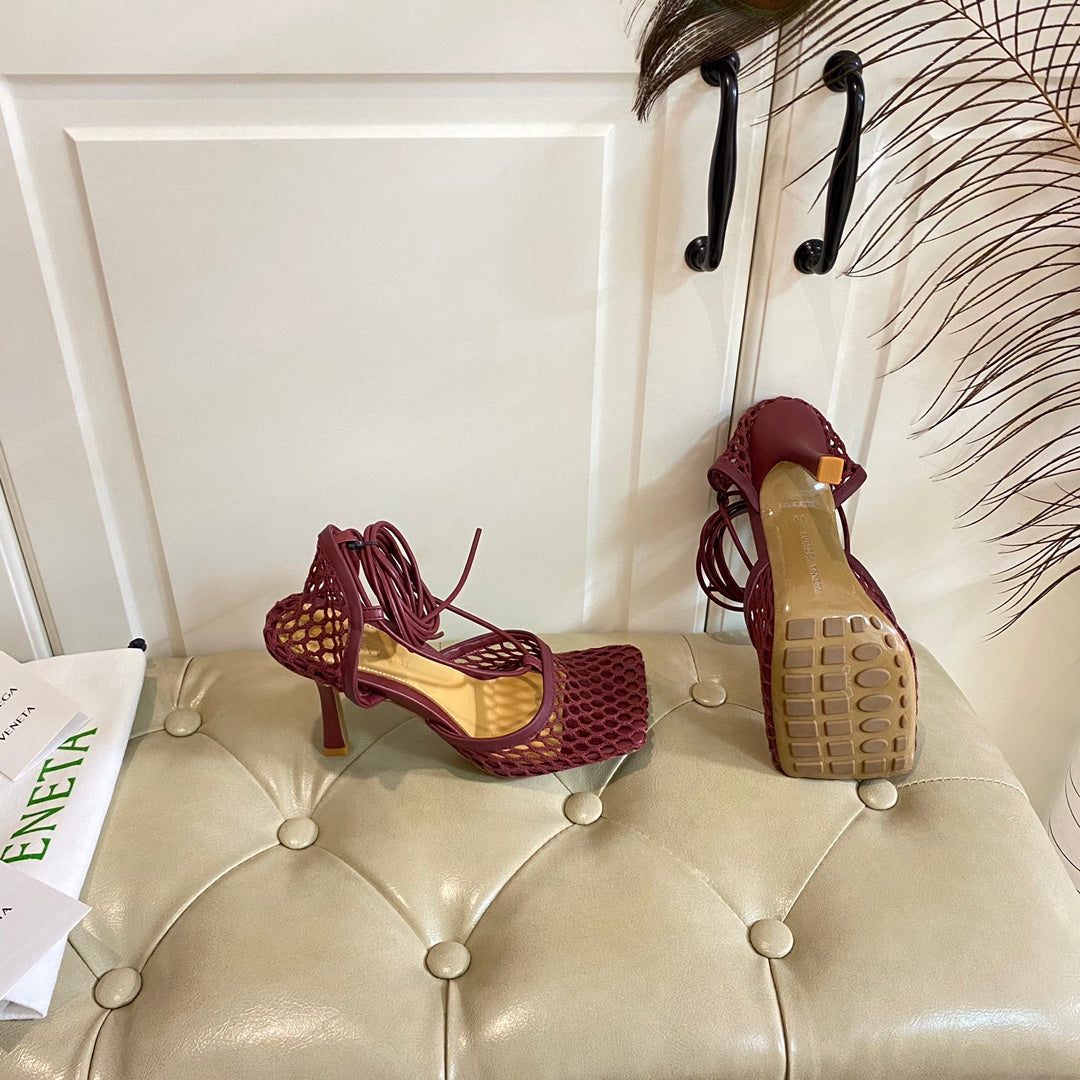 BV 26s Stretch Lace-Up Sandal 9cm Burgundy Metallized Mesh Leather