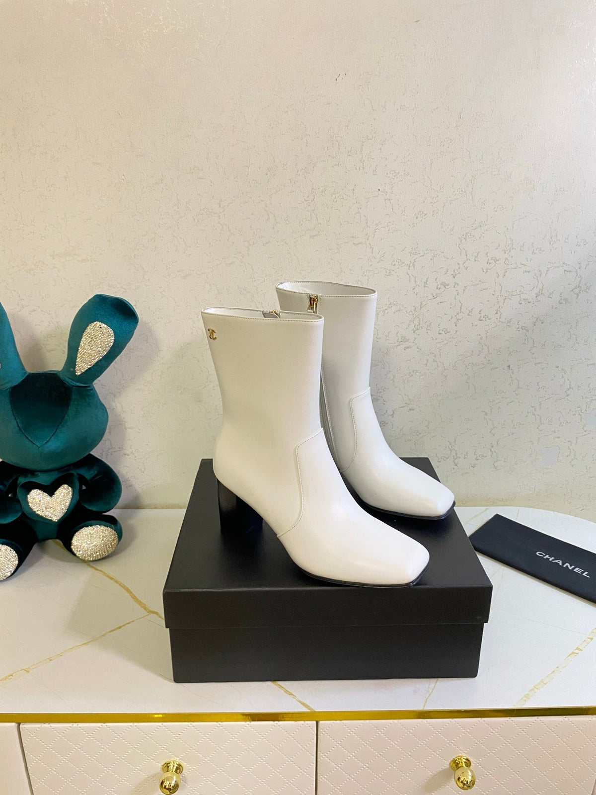 CC 26s High Boots 7.5cm Ankle Boots White Calfskin 126166