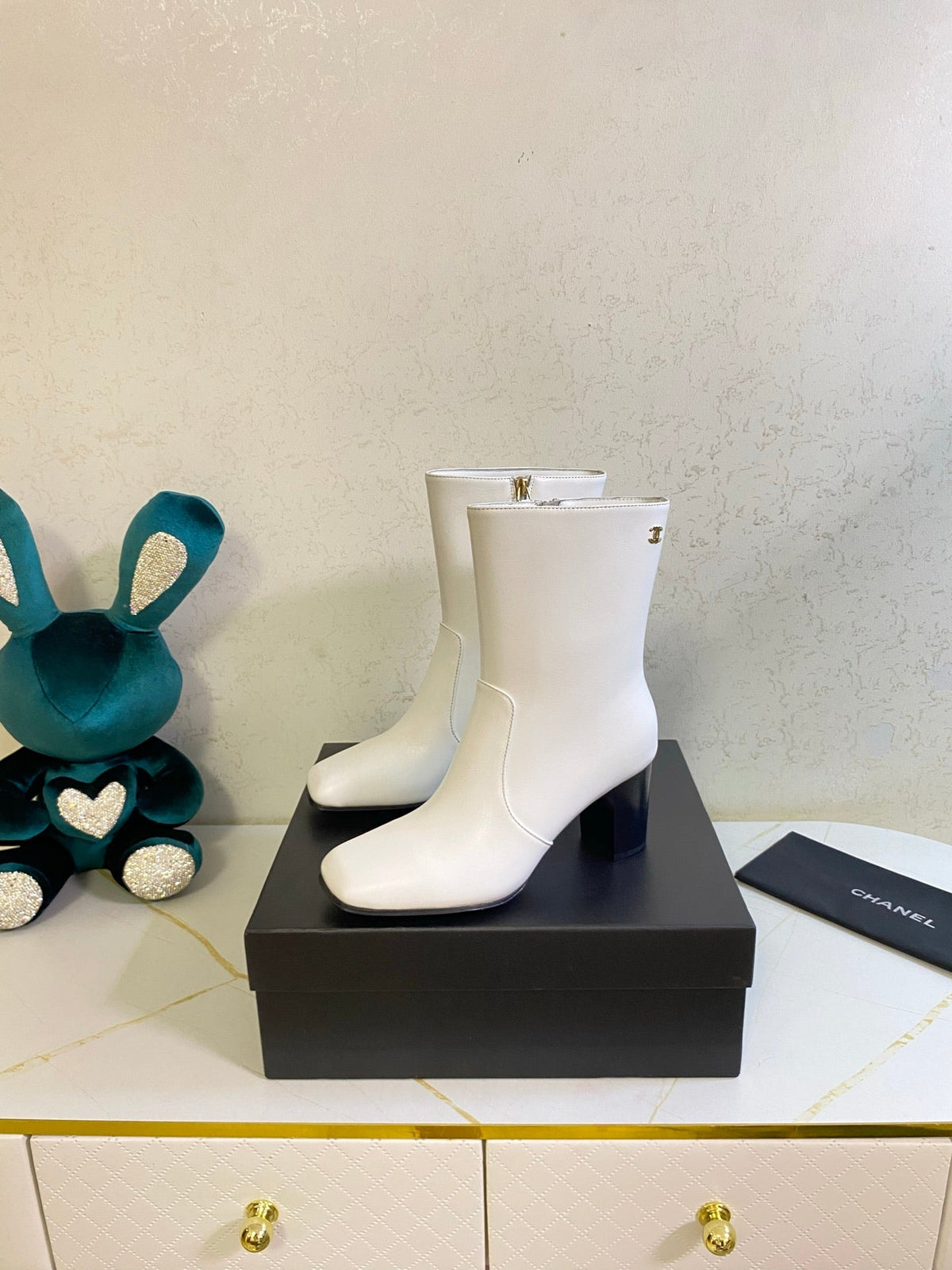 CC 26s High Boots 7.5cm Ankle Boots White Calfskin 126166