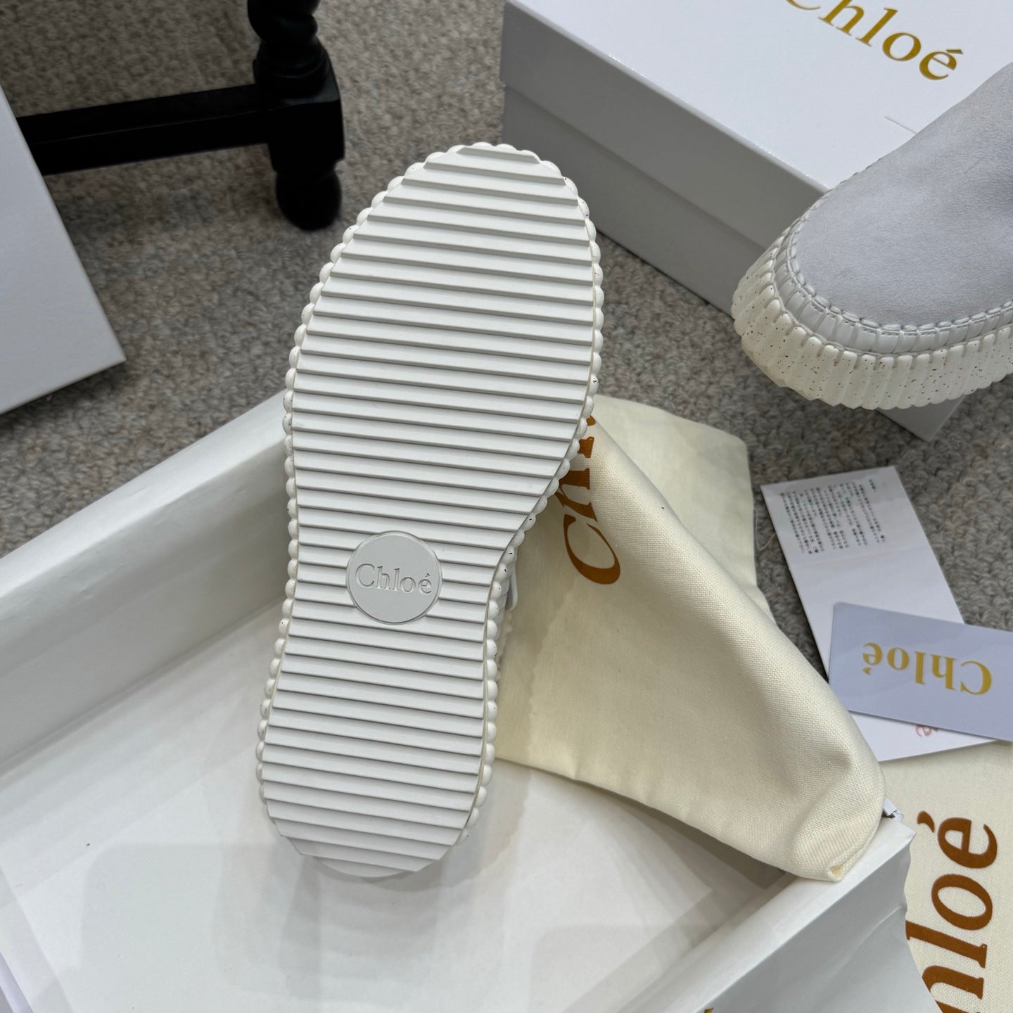 Chloe Nama Shearling-Lined Mule Light Gray Suede 523134