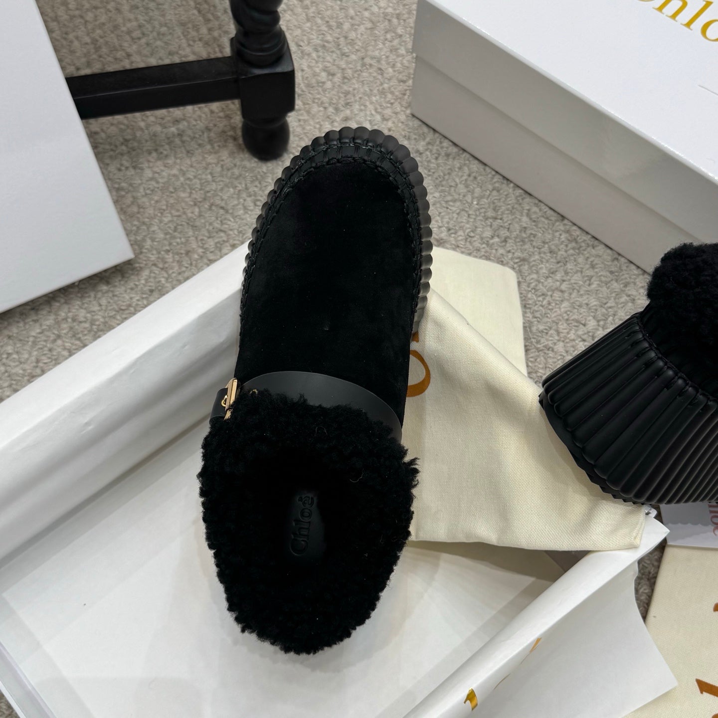 Chloe Nama Shearling-Lined Mule Black Suede 523135
