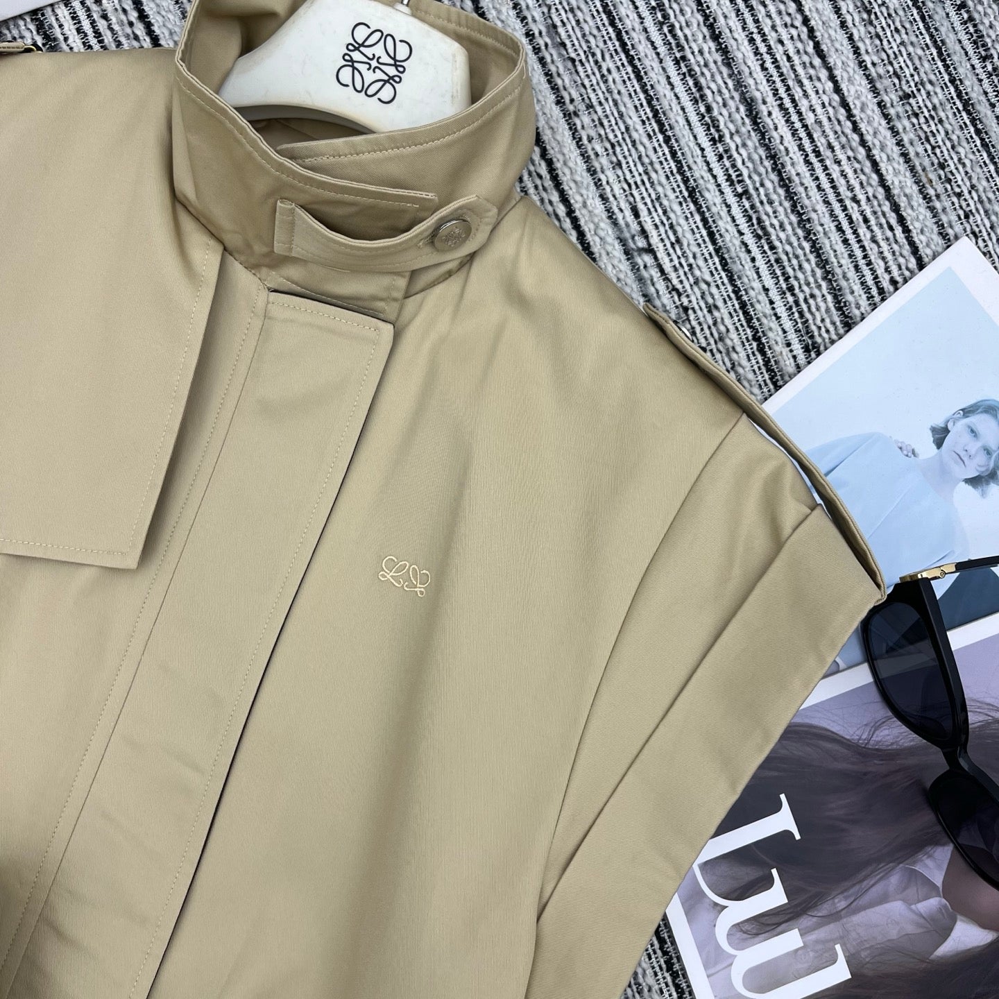 Loewe Sleeveless Stand-Collar Trench Coat Khahi Cotton