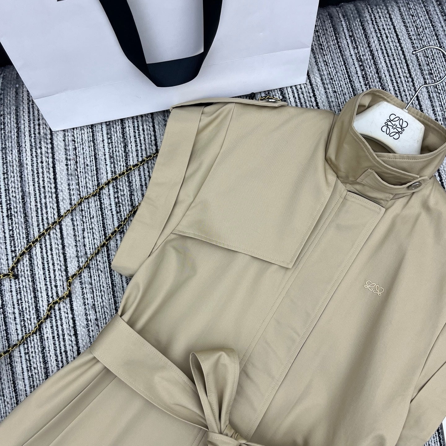 Loewe Sleeveless Stand-Collar Trench Coat Khahi Cotton