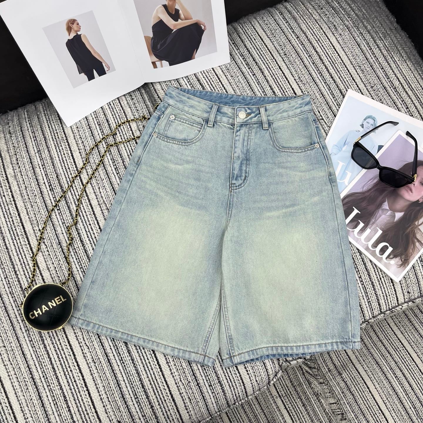 MM6 Capri Pants Light Wash Baggy Denim 387957