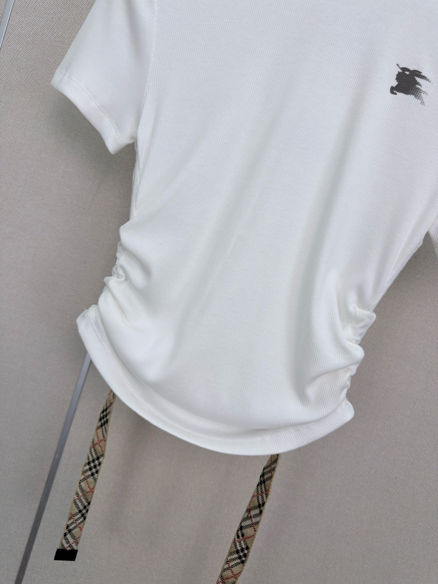 Burberry Equestrian Knight T-Shirt White Cotton