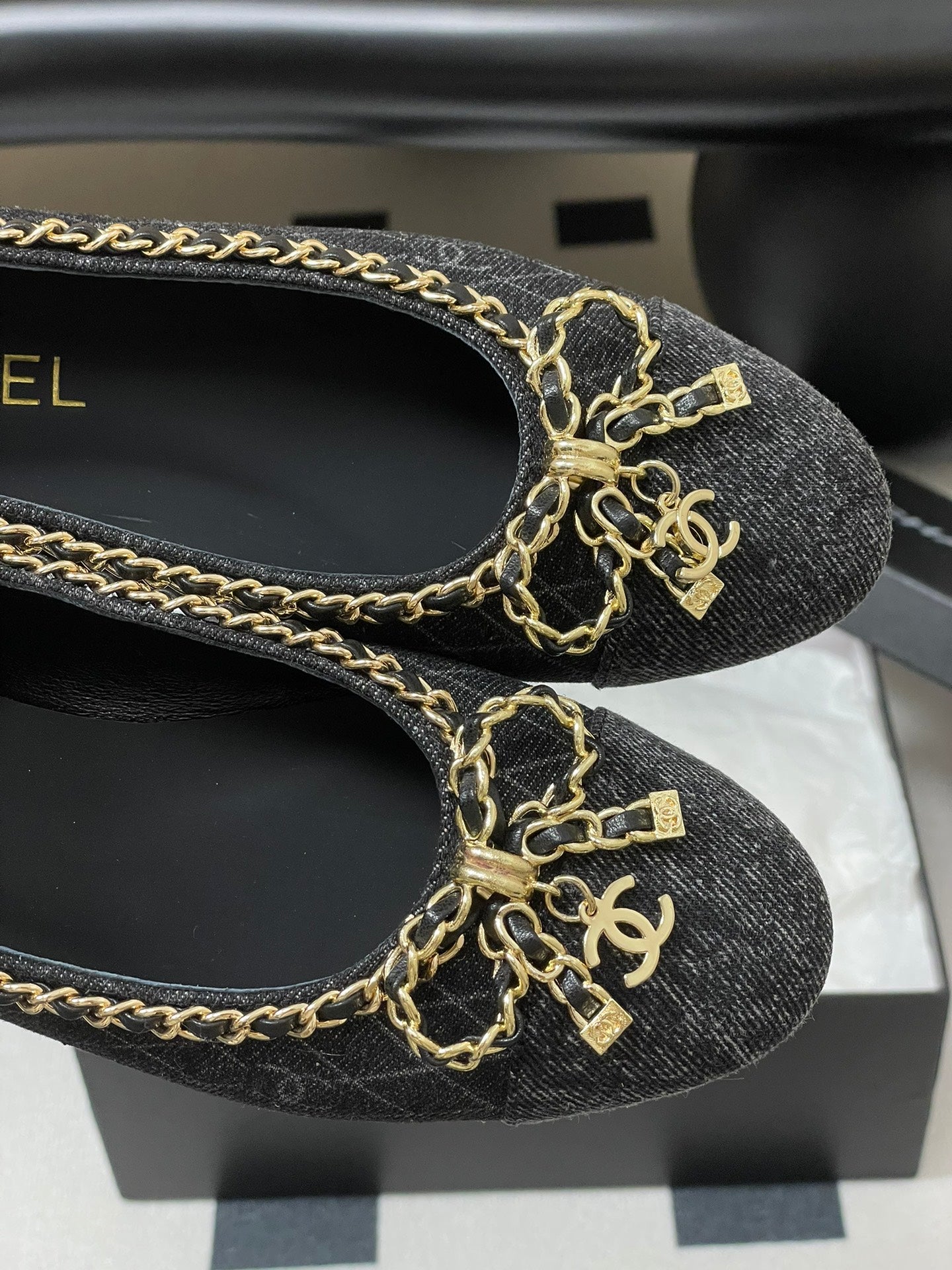 CC 25S 20mm Chain Bow Single Flat Black Denim Black Grosgrain 247659