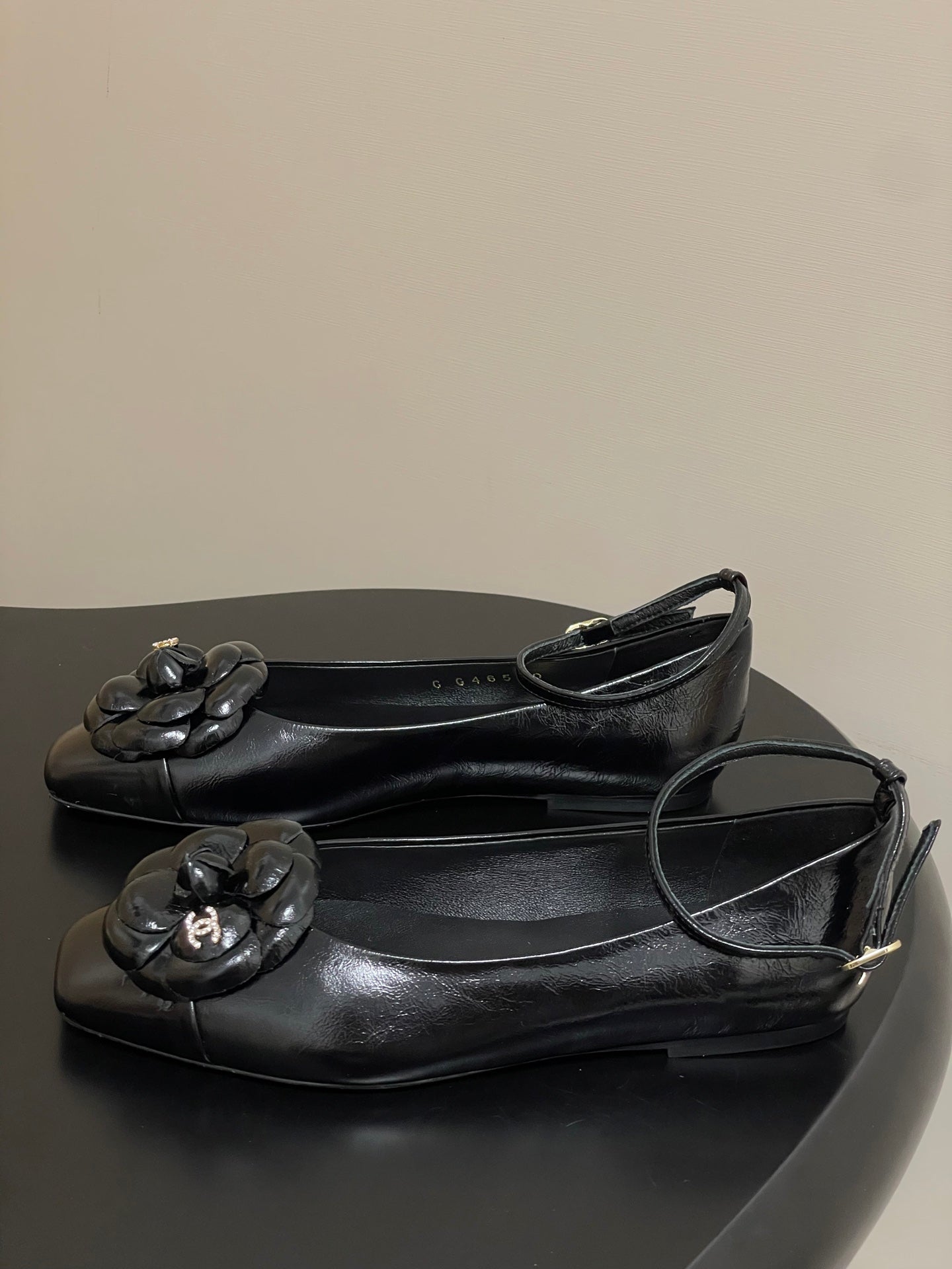 CC 25s Métiers d’art Ballet flats 10mm Black Cowhide 413310