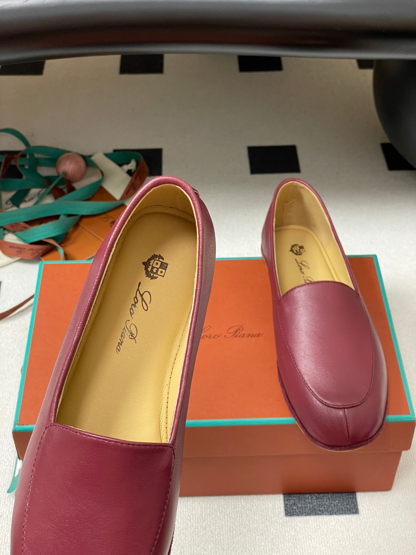 LP Anton Walk Loafers Muted Red Sheepskin 474796