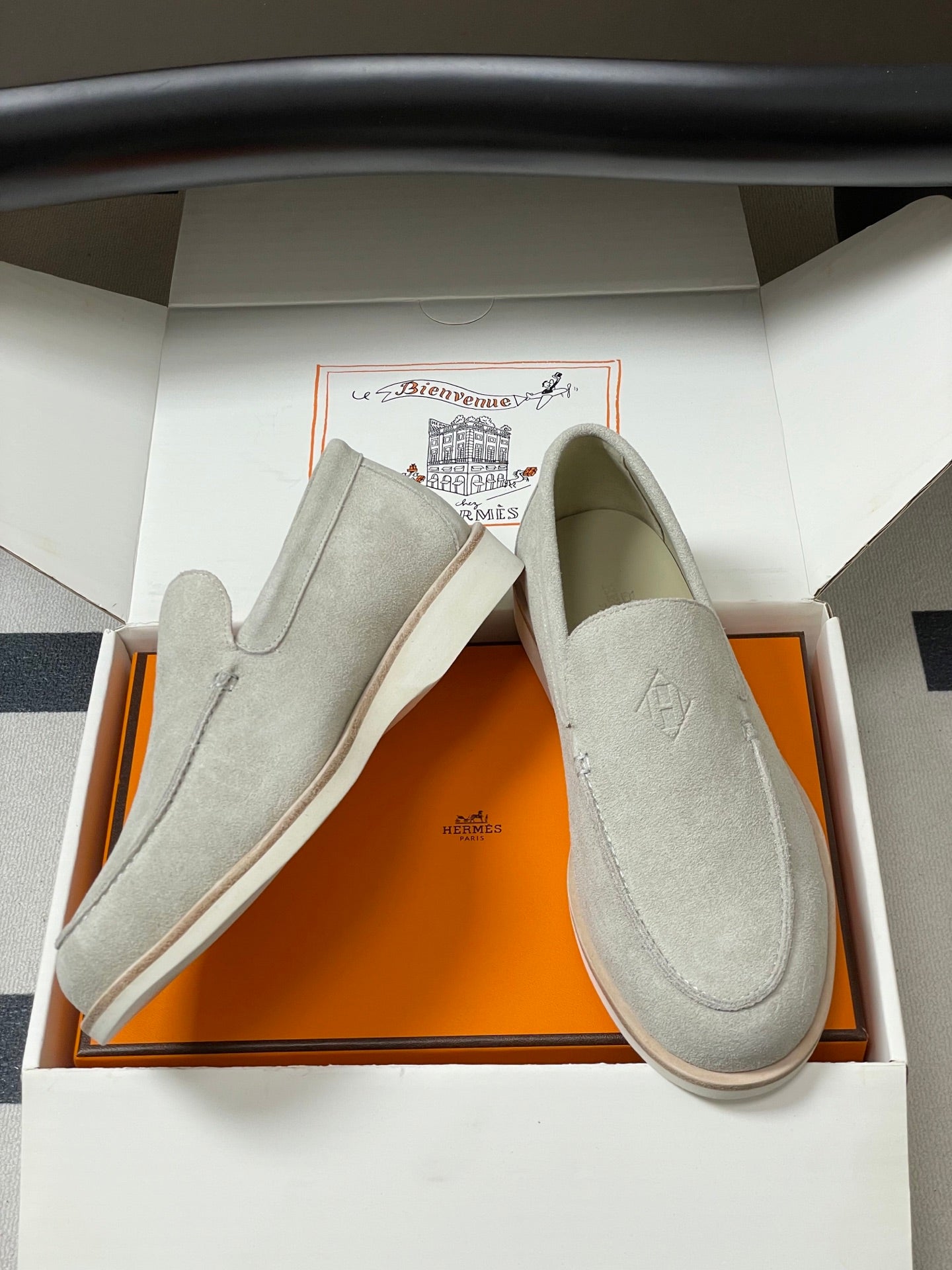 HM Low Loafers Light Grey Suede 593667