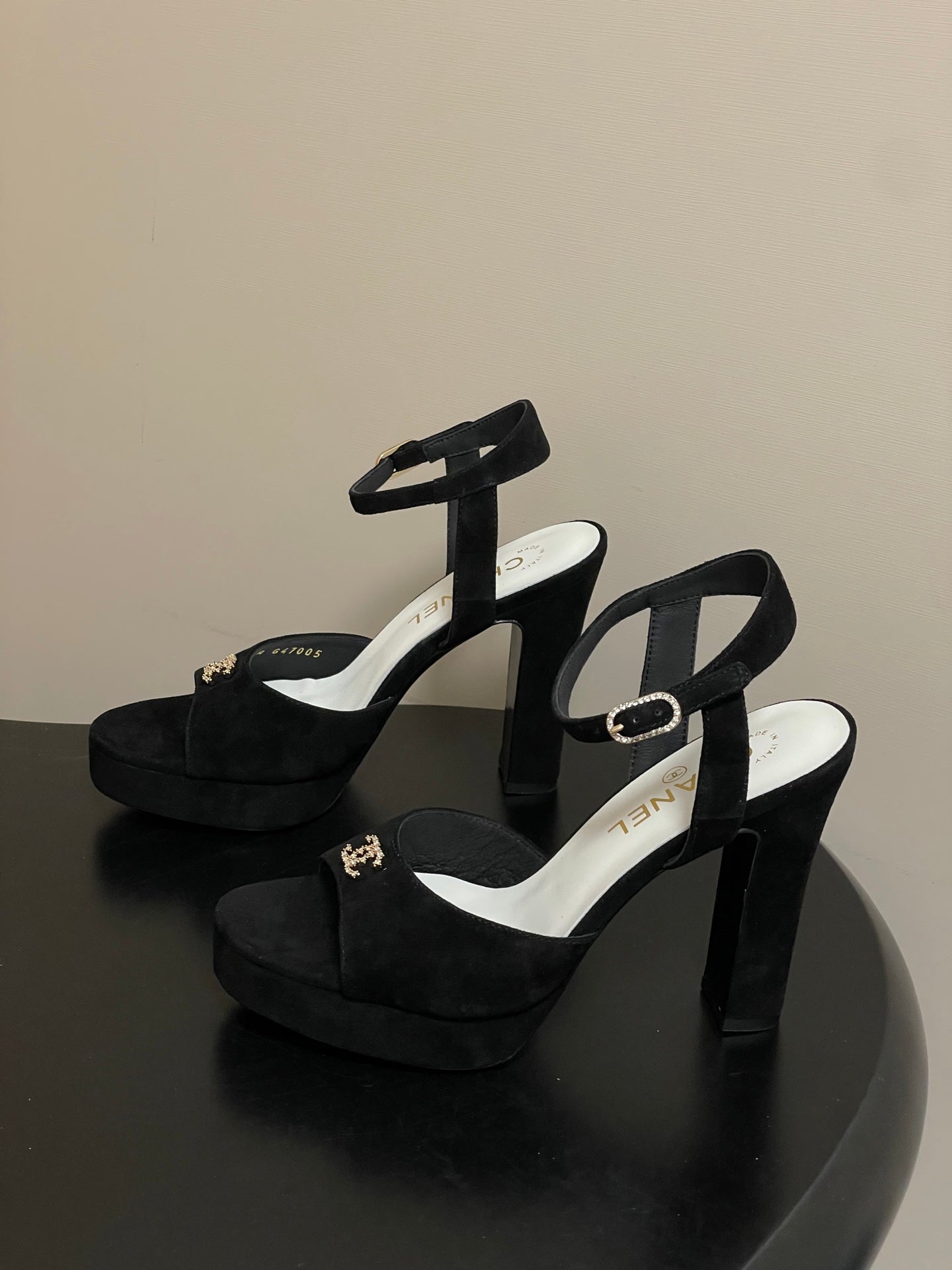 CC 26SS Platform Sandals 120mm Black Double C Sheepskin Suede 632574