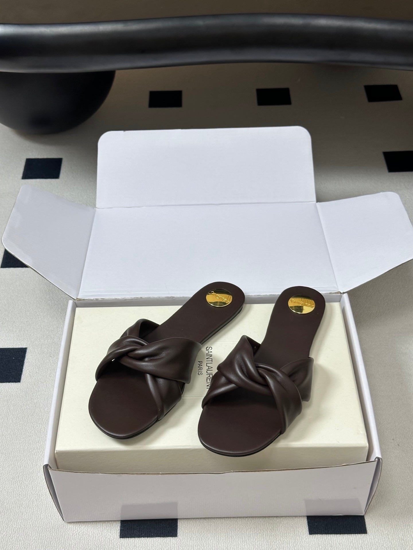 YSL Franciane Mules Coffee Cowhide 835167