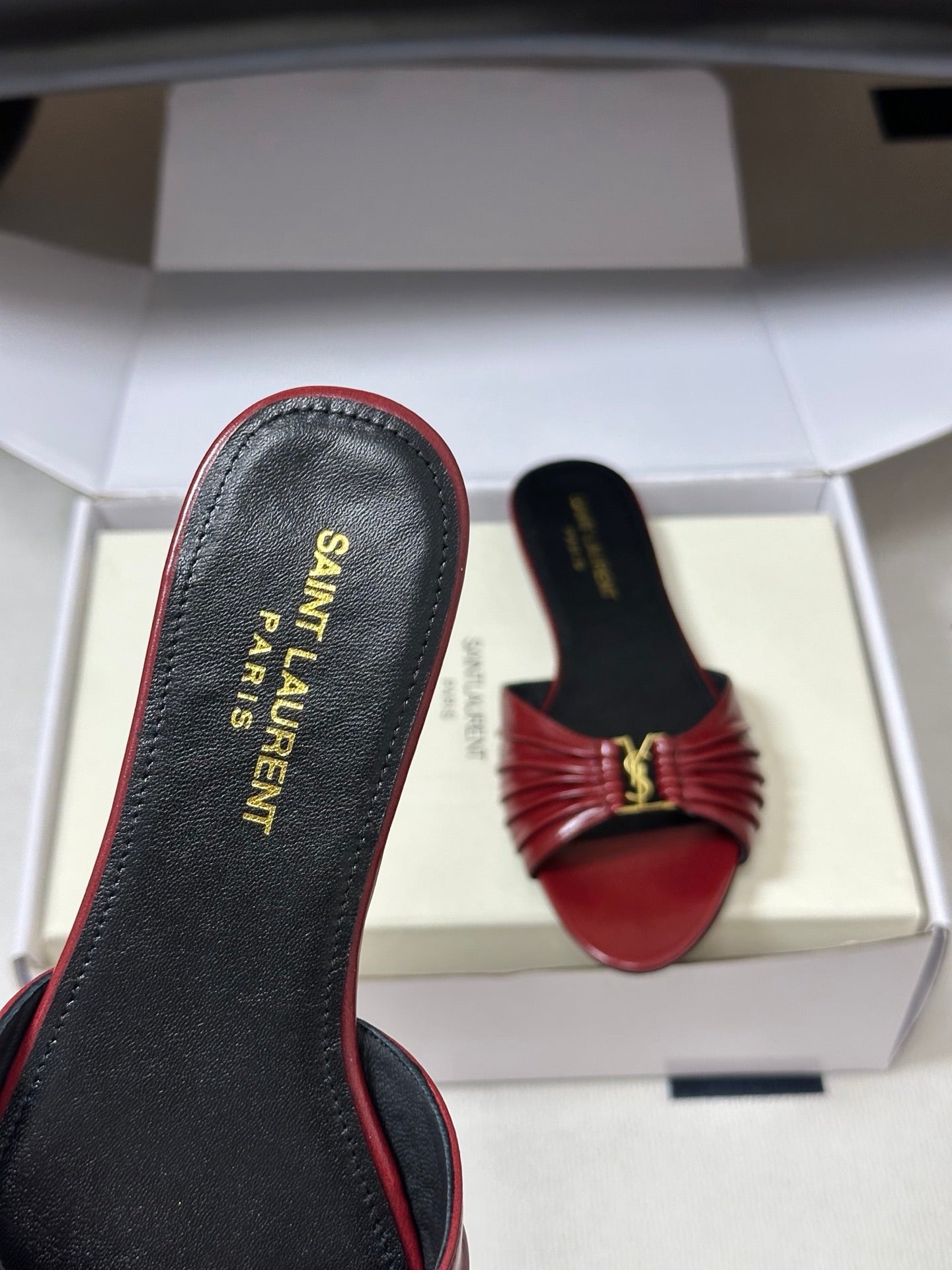 YSL Babylone Slides Burgundy Glossy Leather 835193