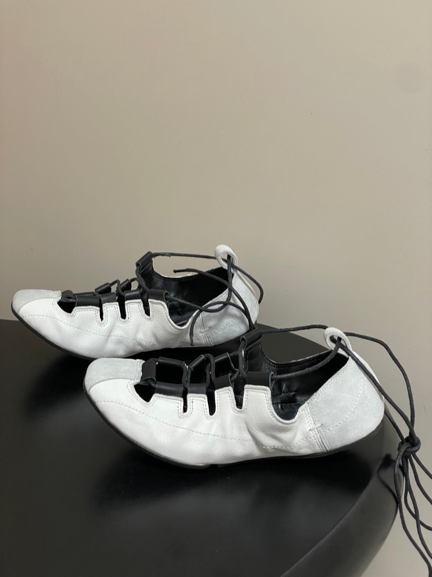 Alaia Fold Laced Ballet Flats White Cowhide 835282