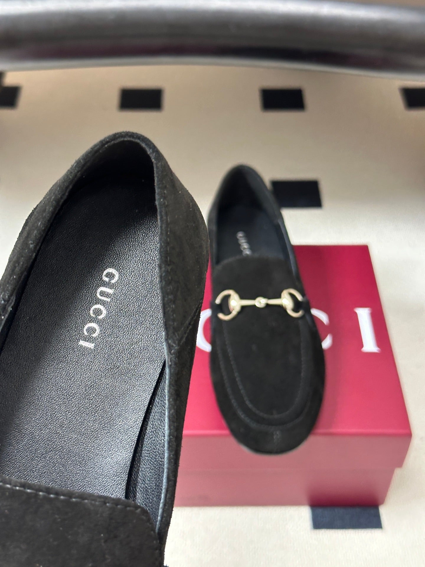 GG 26s Horsebit Loafers Flat Black Suede 952564