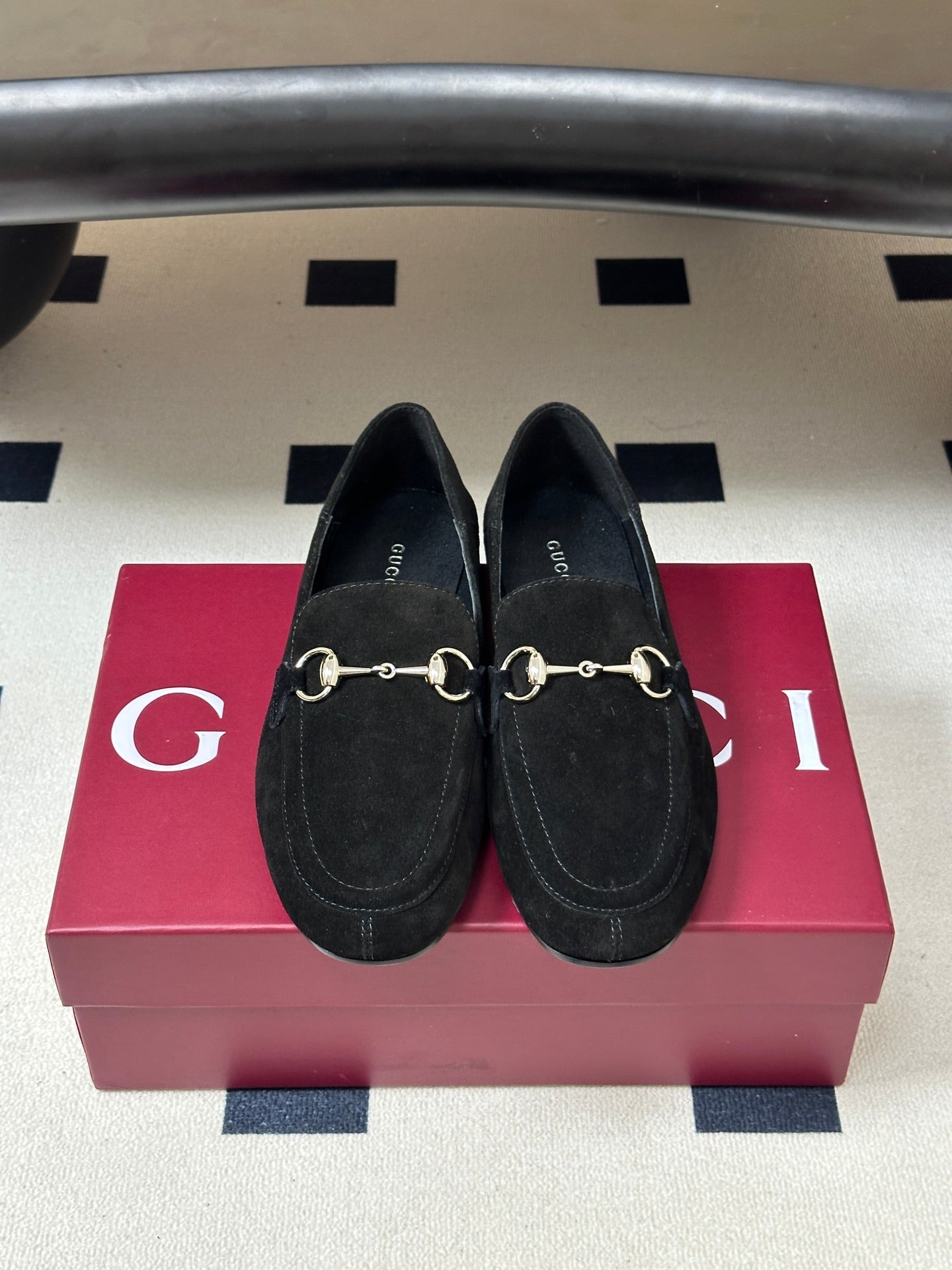 GG 26s Horsebit Loafers Flat Black Suede 952564
