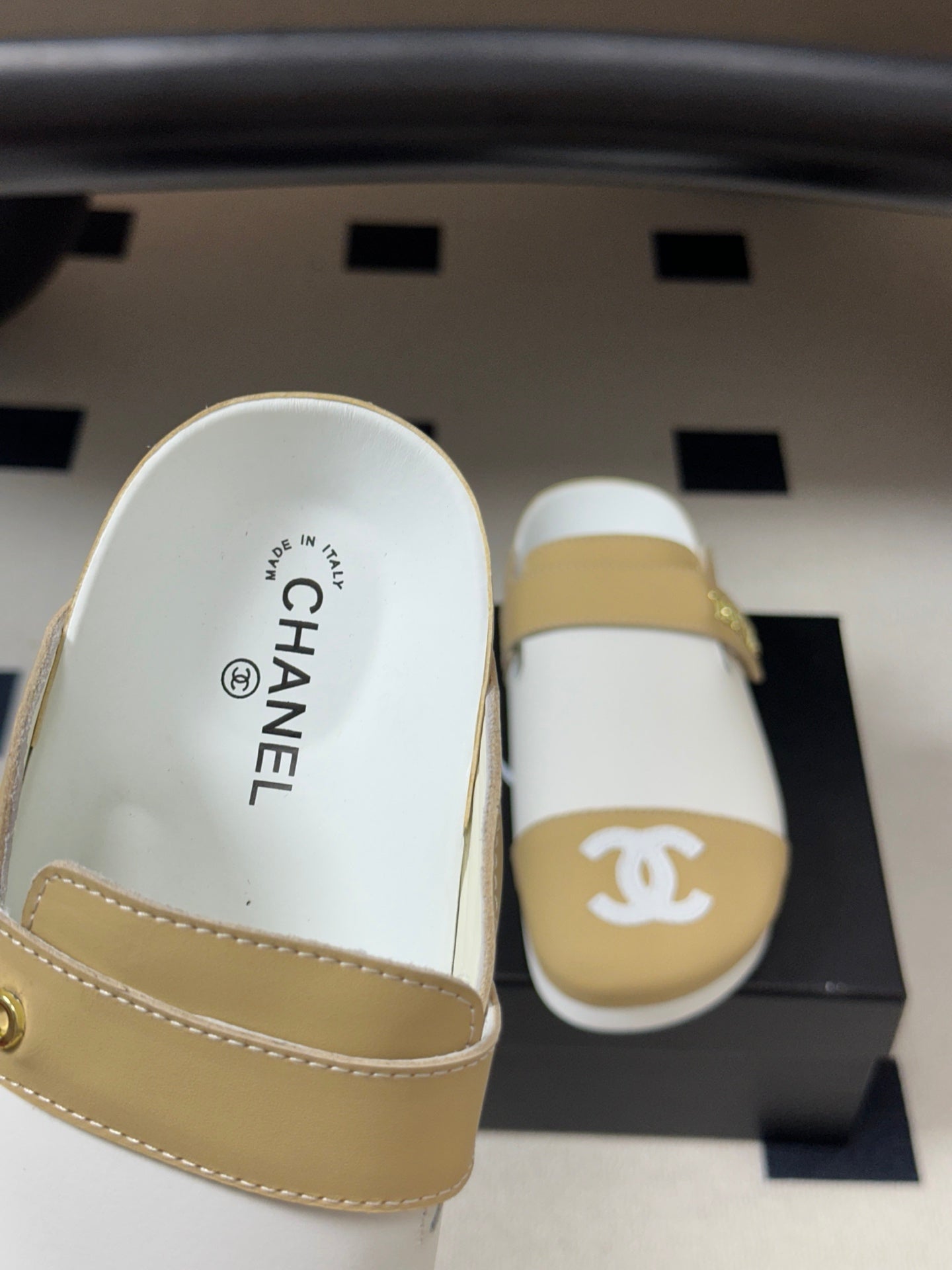 CC 26s Pool Slides Beige White Lambskin 952556