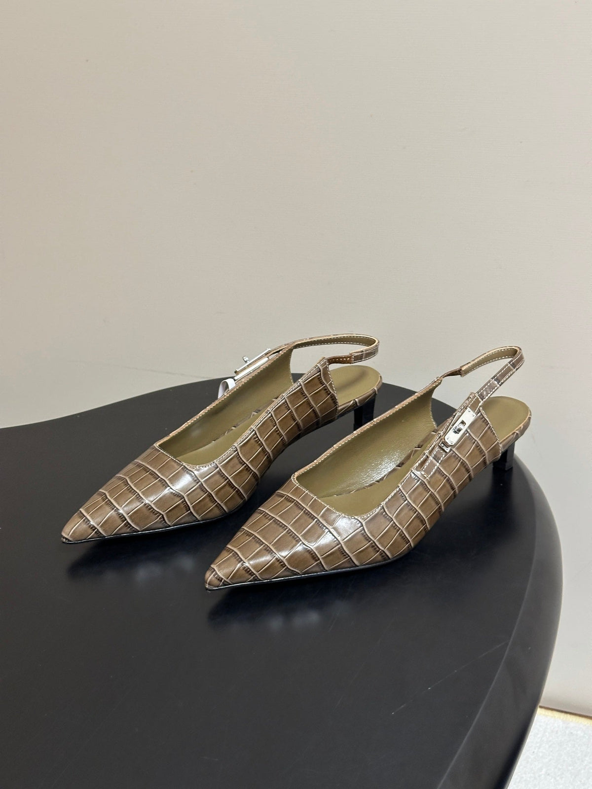 HM 26s Lover Slingbacks 4cm Khaki Croc 150538