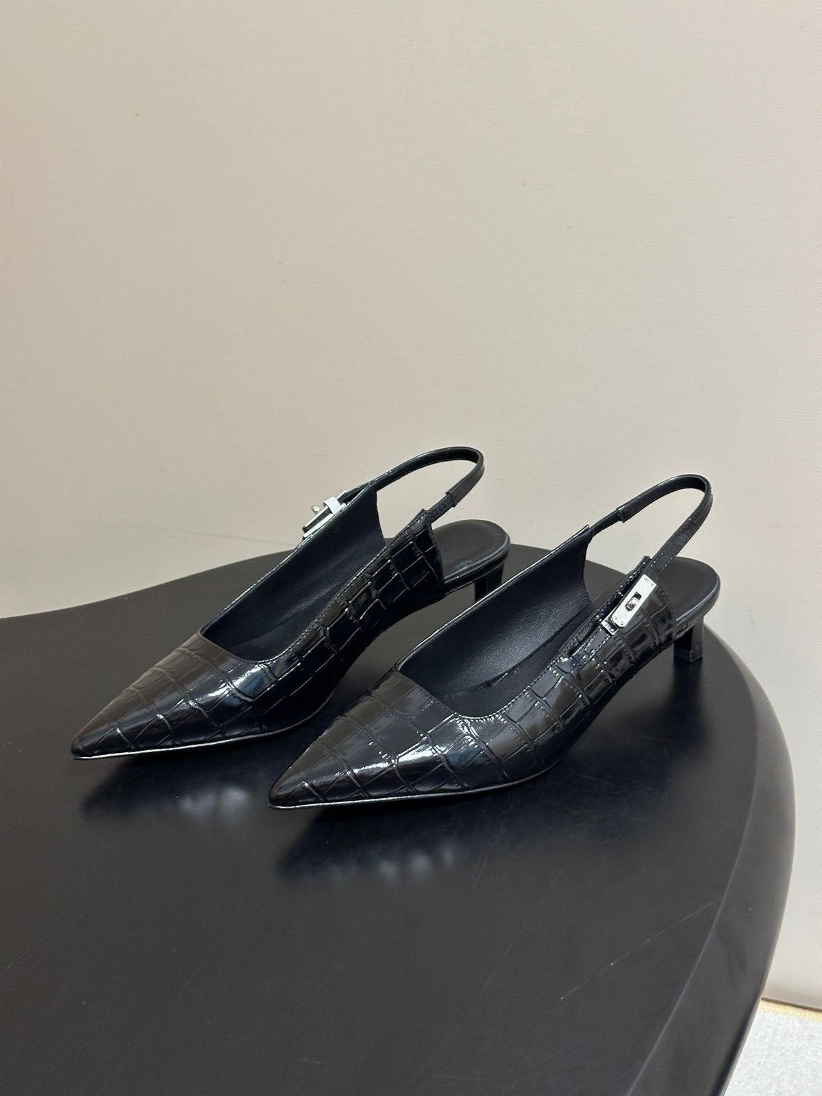 HM 26s Lover Slingbacks 4cm Black Croc 150539