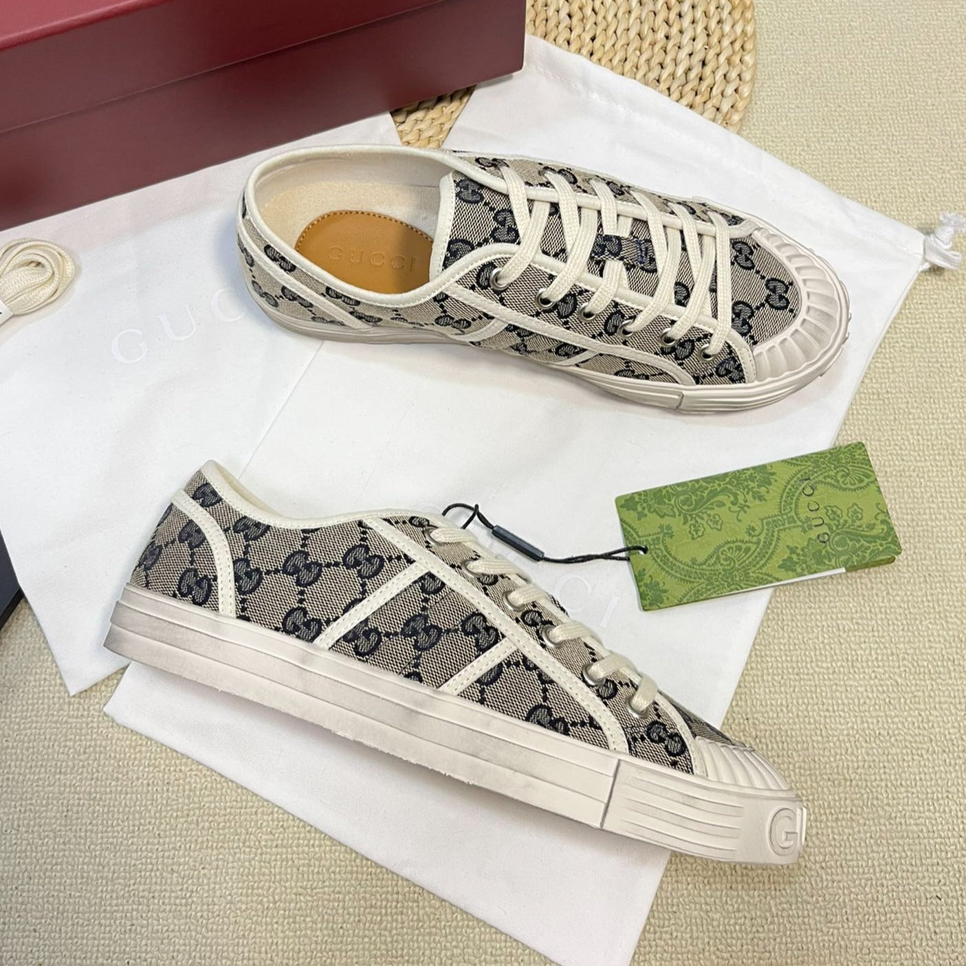 GG Sneaker Julio Canvas Sneakers Black Caro