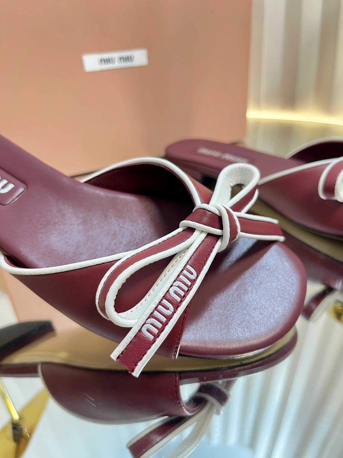 Miu 26s Bow Slippers Burgundy Leather 768202