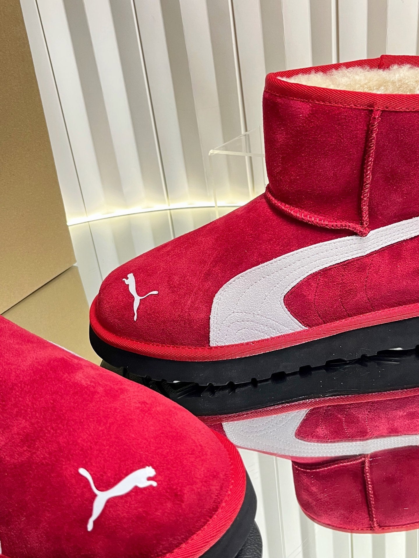 UGG x Puma Boots Red Suede 548548