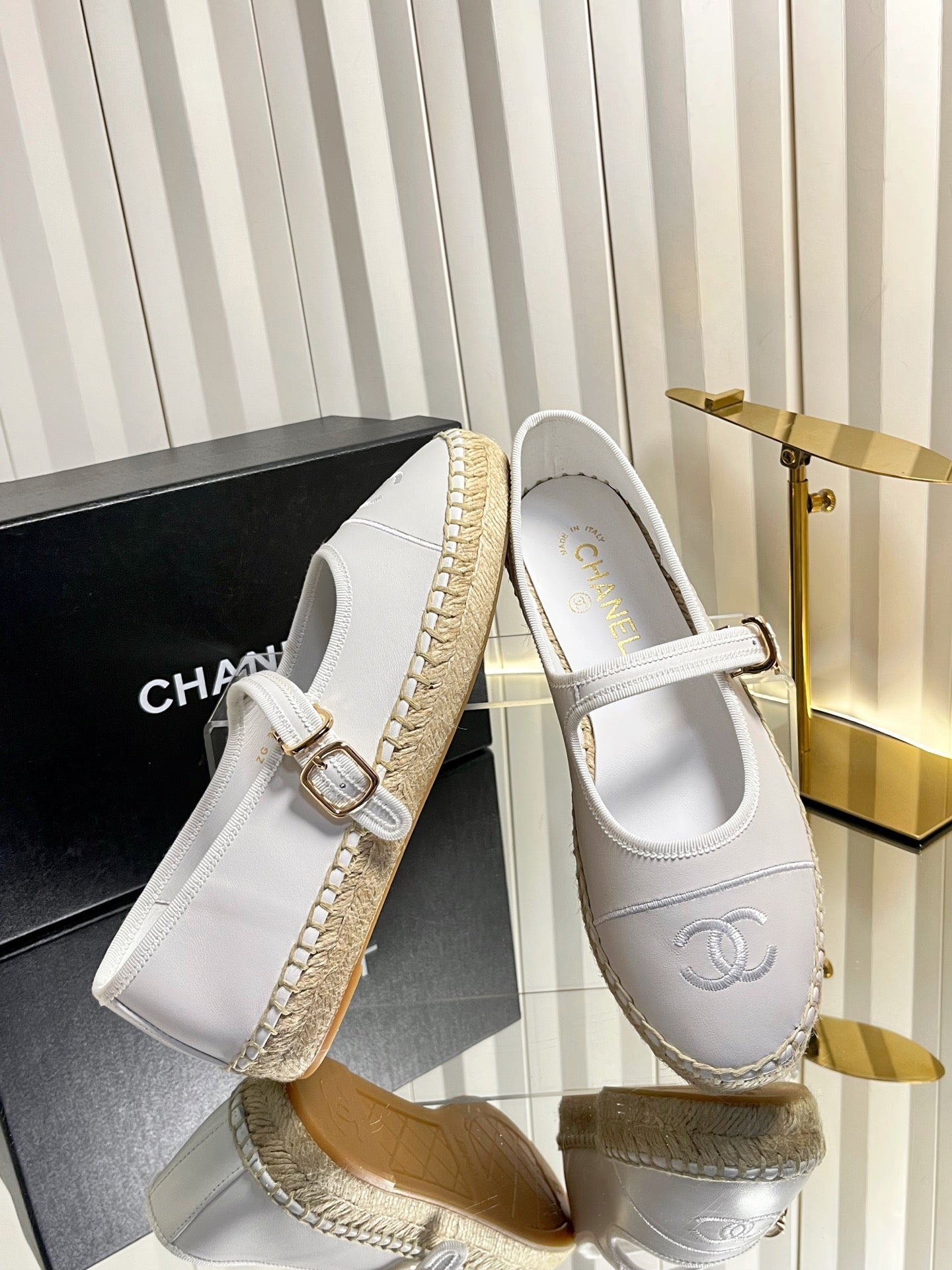 CC 26s Espadrille Mary Jane Shoes White Lambskin