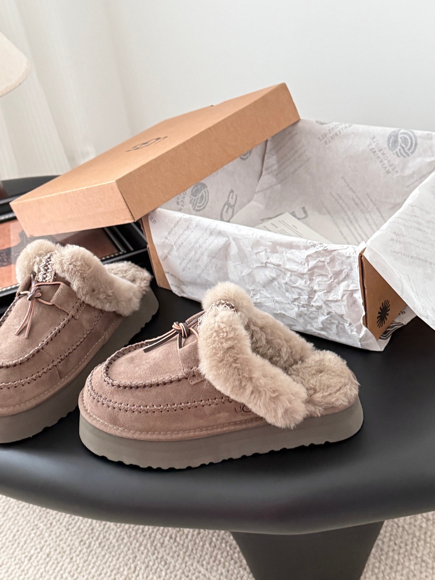 UGG Tasman Alpine Slippers Coffeee Wool Suede 508055
