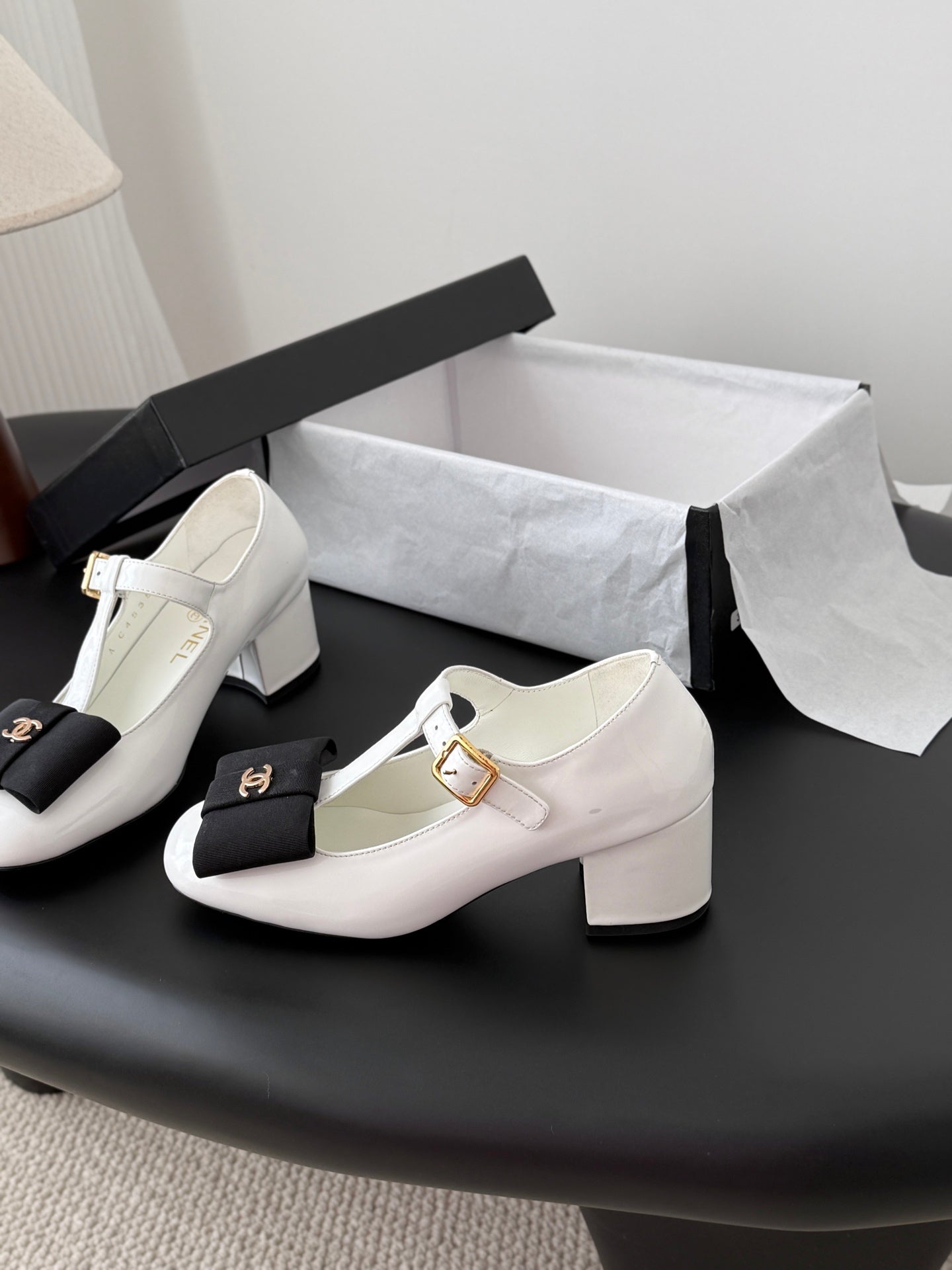 CC 25k Backpack Buckle Shoes White Patent Leather 540839