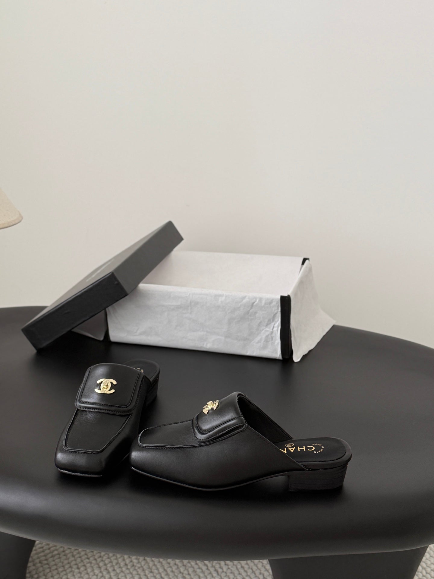 CC Half-Slippers Flat Black Calfskin 717815