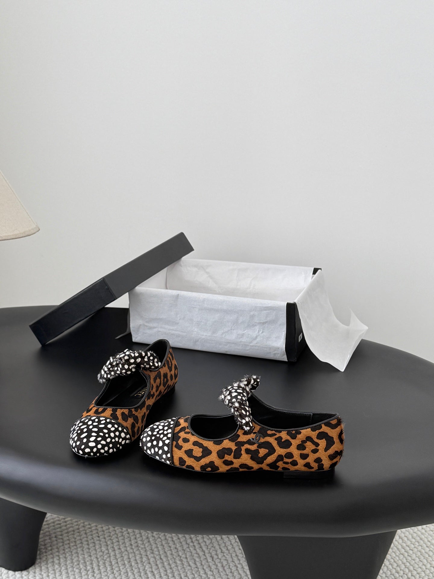 CC 26s Mary Jane Shoes Poka Dot Black White Horsehair 915177
