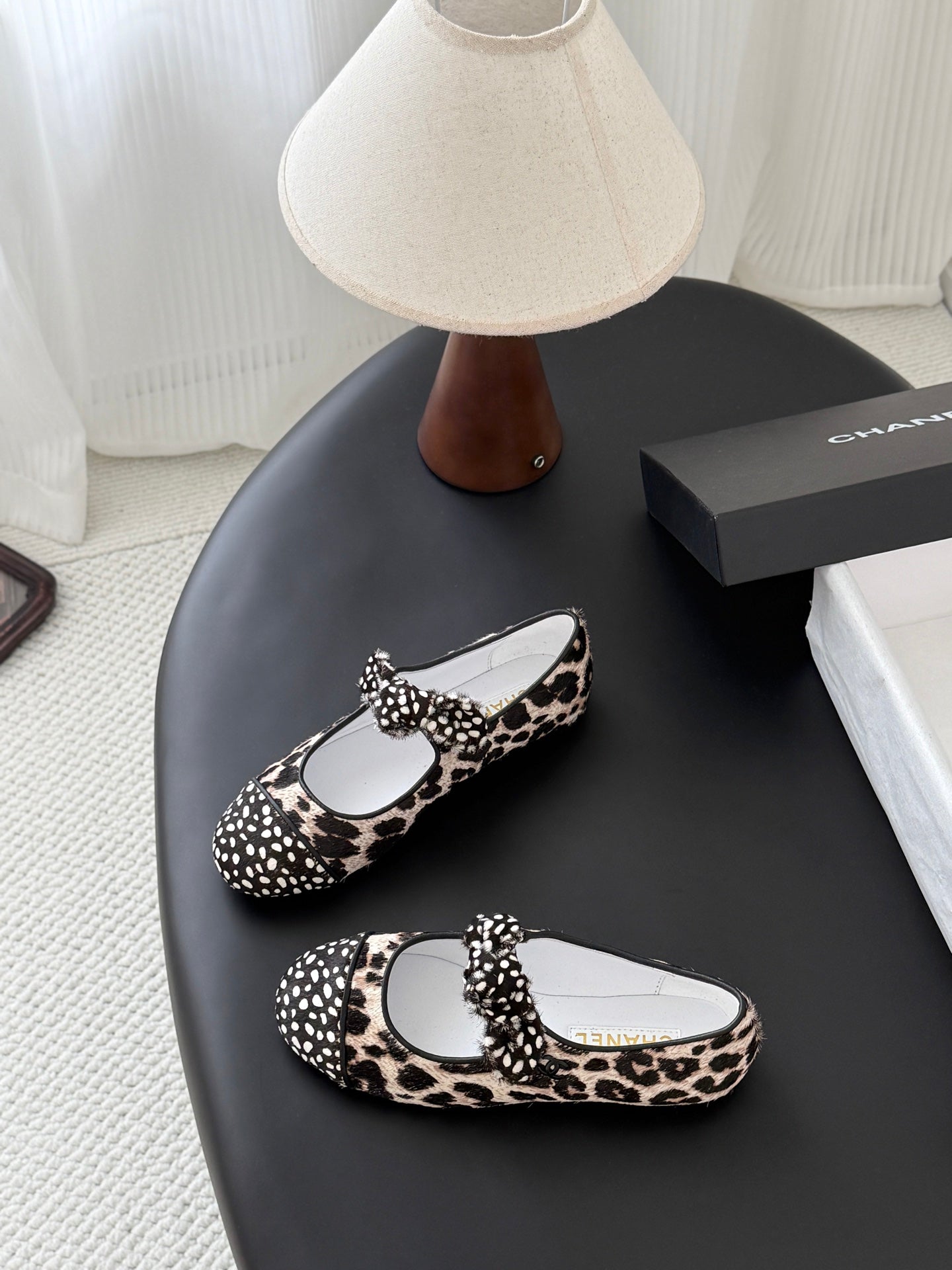 CC 26s Mary Jane Shoes Poka Dot Black Cream Horsehair 915178