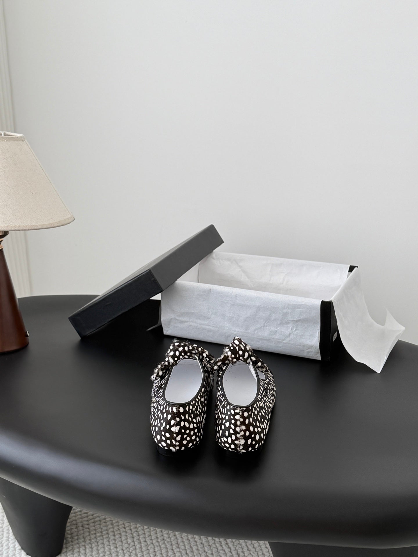 CC 26s Mary Jane Shoes Poka Dot Black White Horsehair 915180