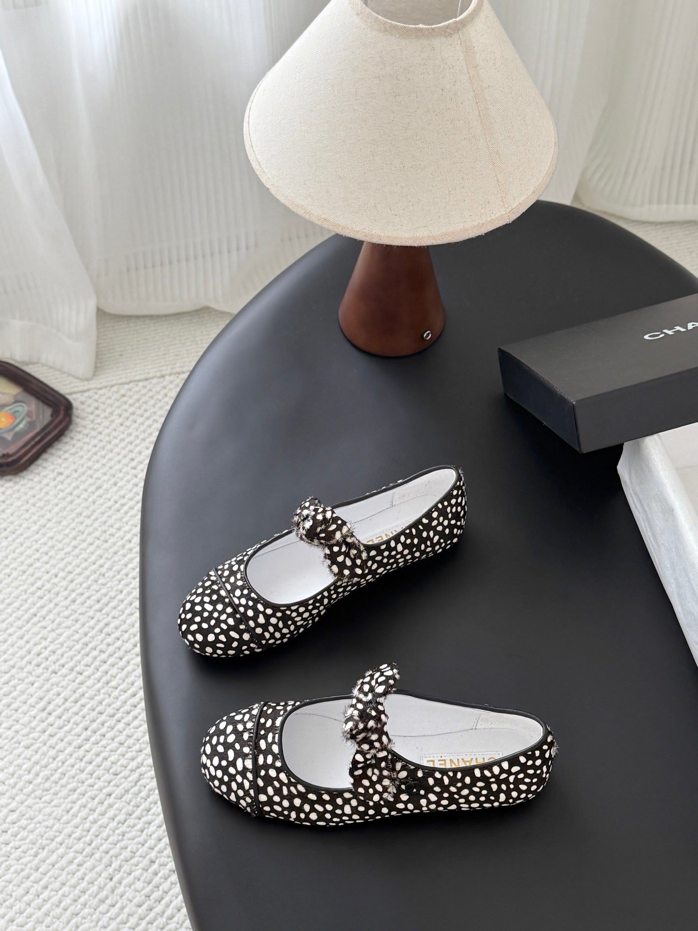 CC 26s Mary Jane Shoes Poka Dot Black White Horsehair 915180